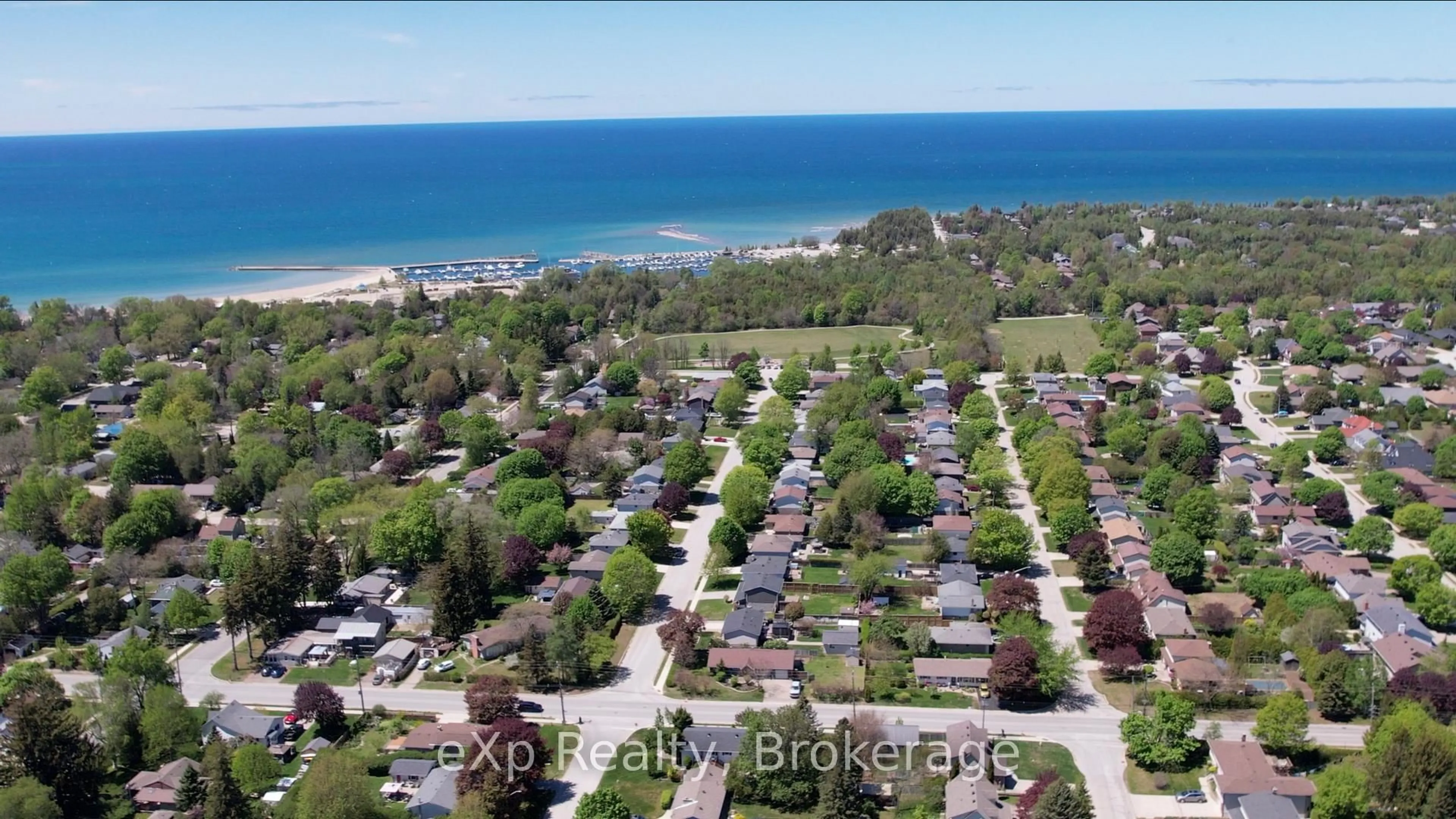 A pic from outside/outdoor area/front of a property/back of a property/a pic from drone, unknown for 484 Falconer St, Saugeen Shores Ontario N0H 2C2