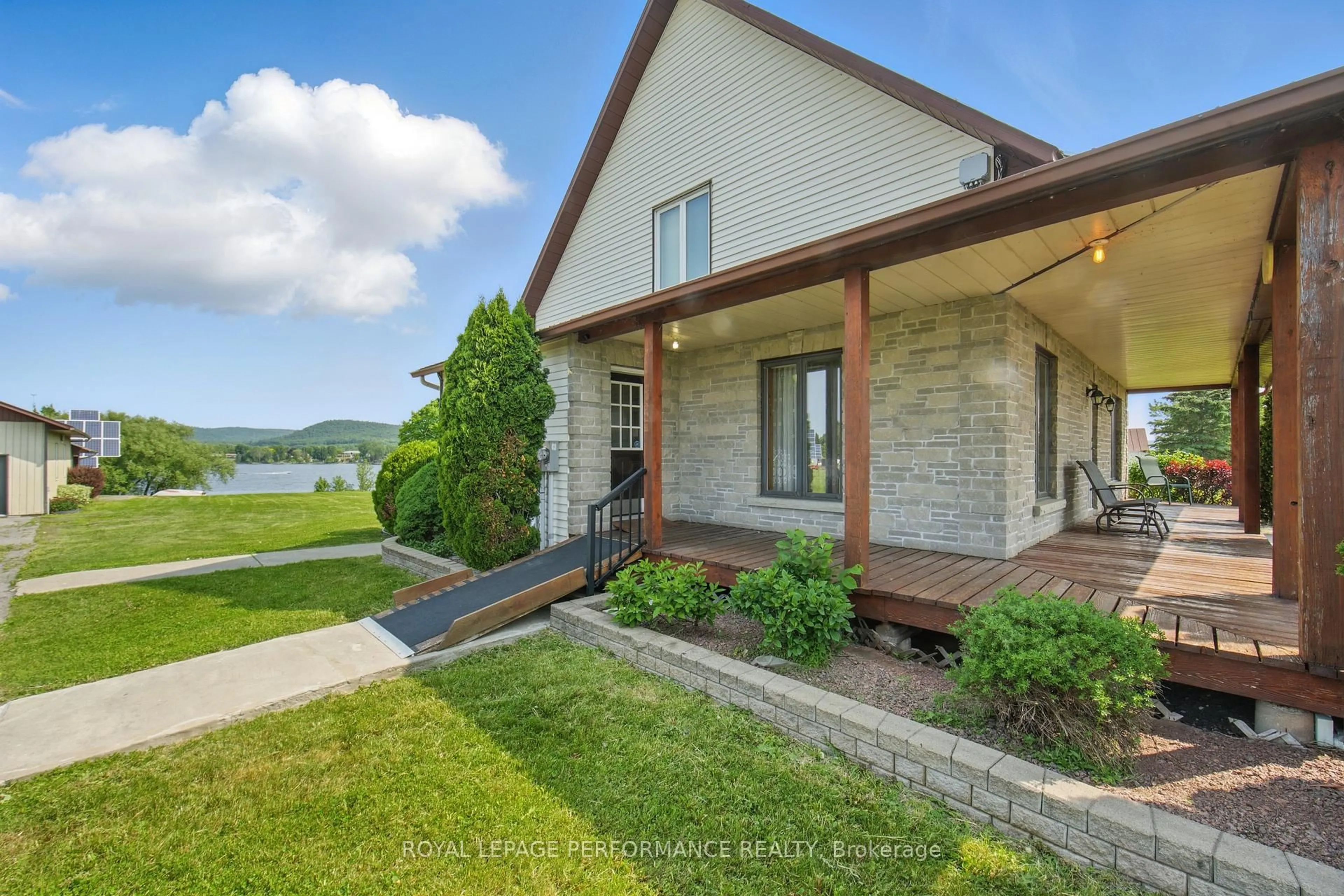 Home with brick exterior material, water/lake/river/ocean view for 1395 Concession 1 Rd, Alfred and Plantagenet Ontario K0B 1J0