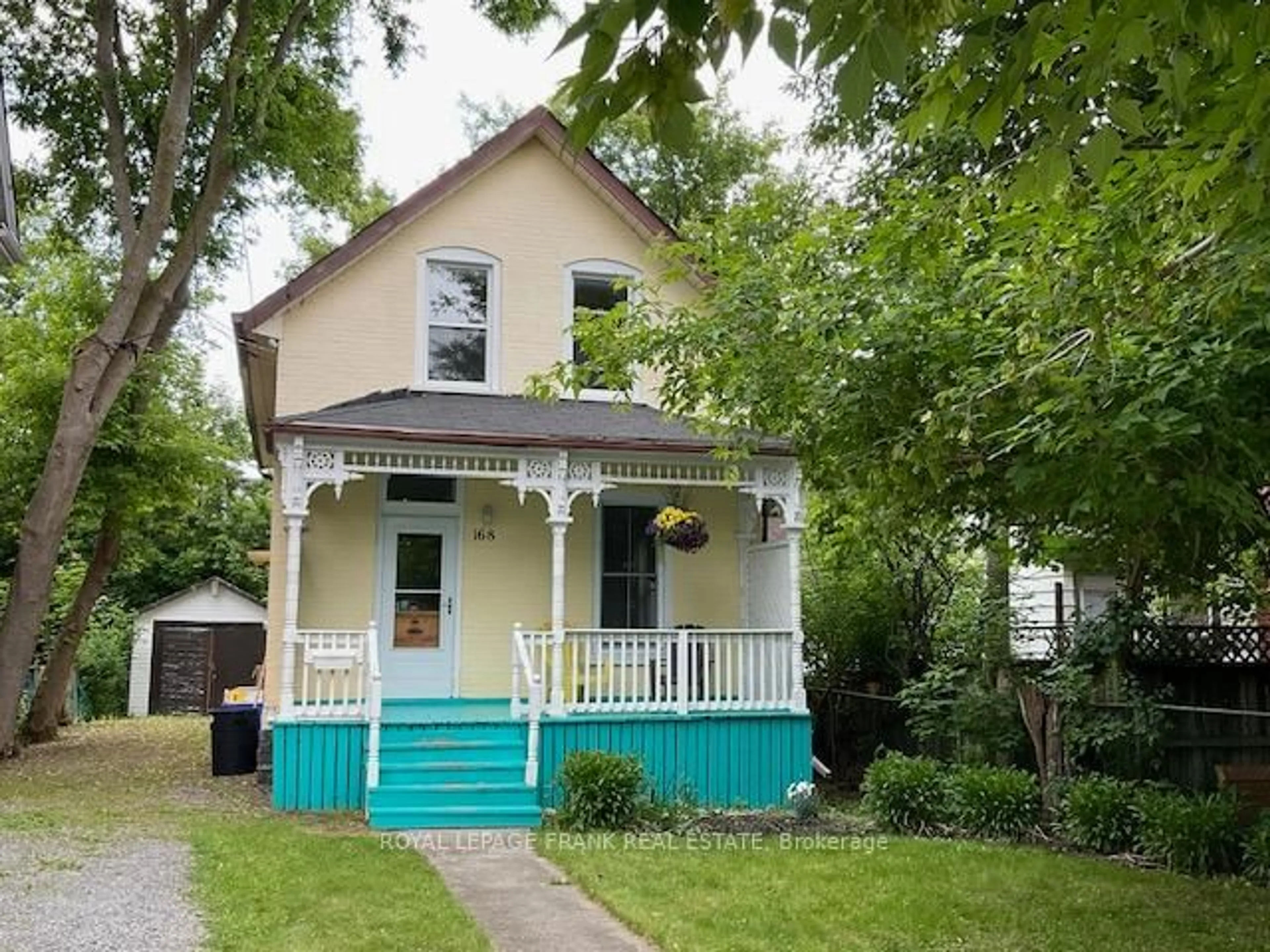 Home with vinyl exterior material, street for 168 Rubidge St, Peterborough Central Ontario K9J 3N7
