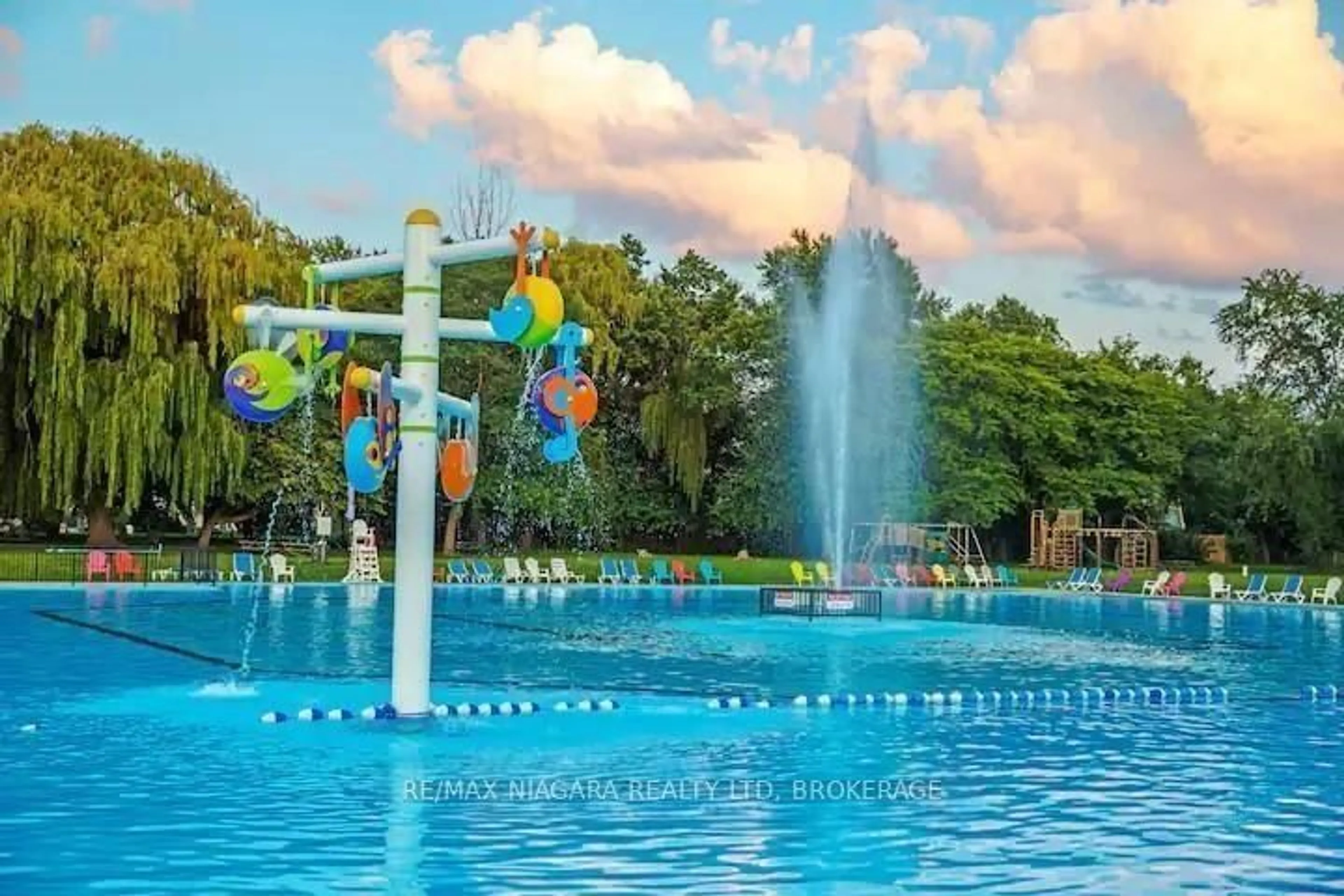 Pool for 1501 Line 8 Rd #226, Niagara-on-the-Lake Ontario L0S 1J0