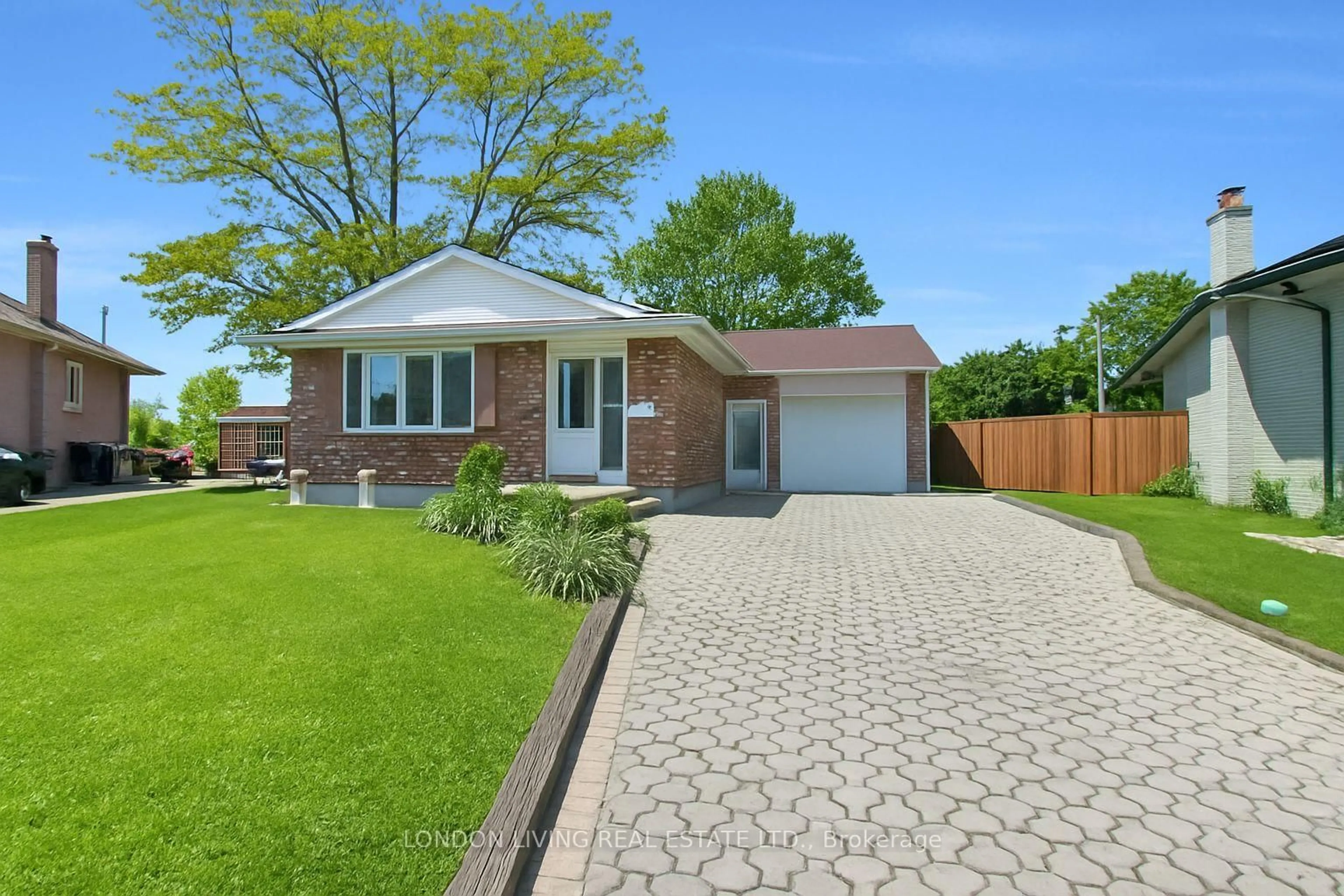 Home with brick exterior material, street for 71 Sparta St, St. Thomas Ontario N5R 5H1