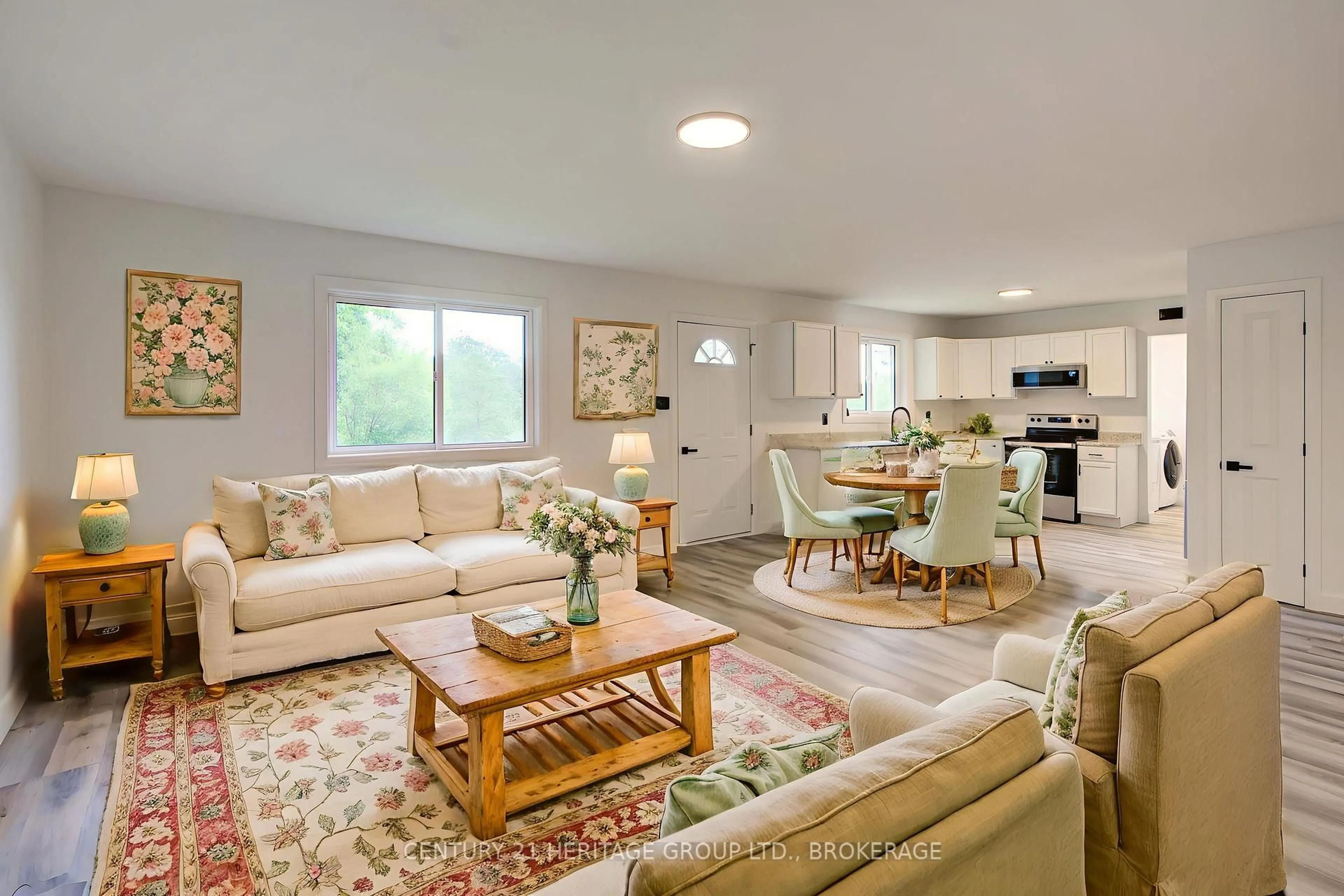 Living room with furniture, unknown for 2831 Perth Rd, Kingston Ontario K0H 1S0