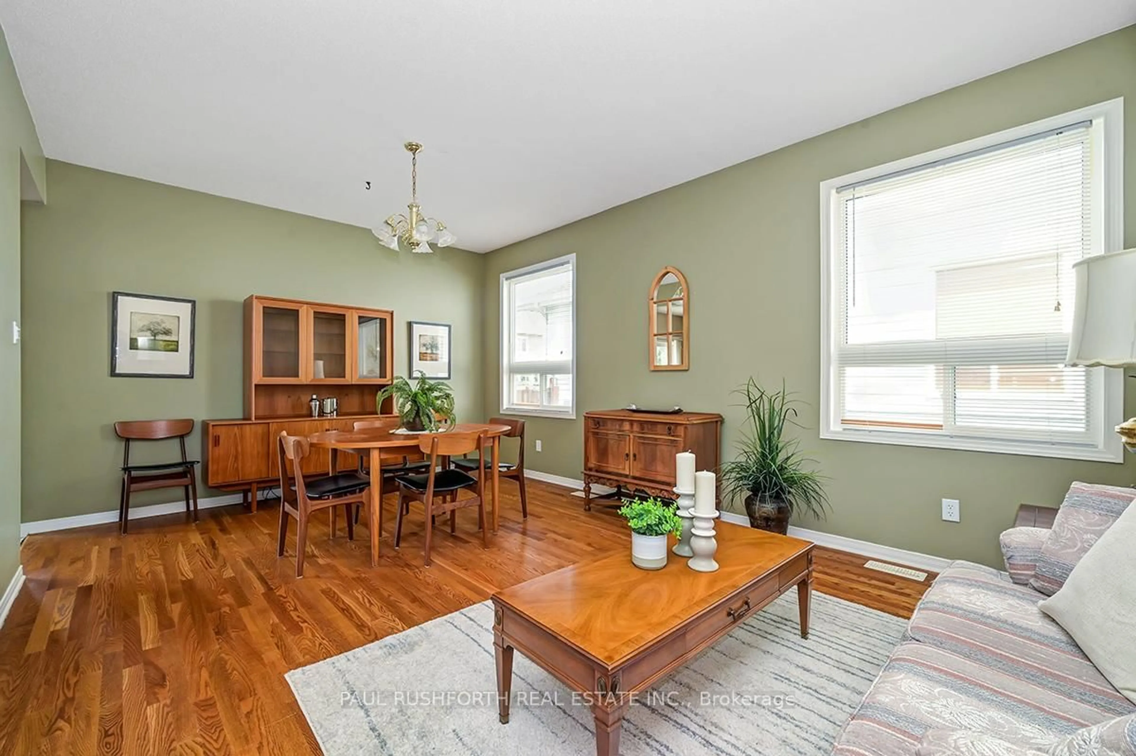 Dining room, wood/laminate floor for 244 Deercroft Ave, Ottawa Ontario K2J 5J9