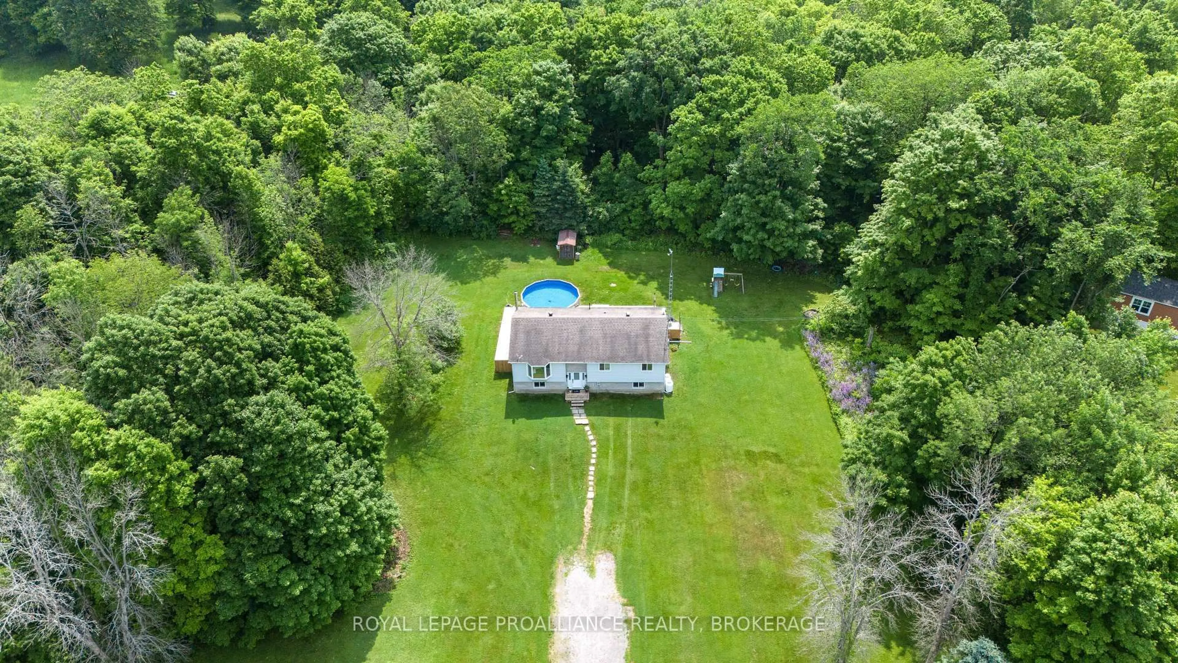 A pic from outside/outdoor area/front of a property/back of a property/a pic from drone, unknown for 700 Daytown Rd, Rideau Lakes Ontario K0E 1G0