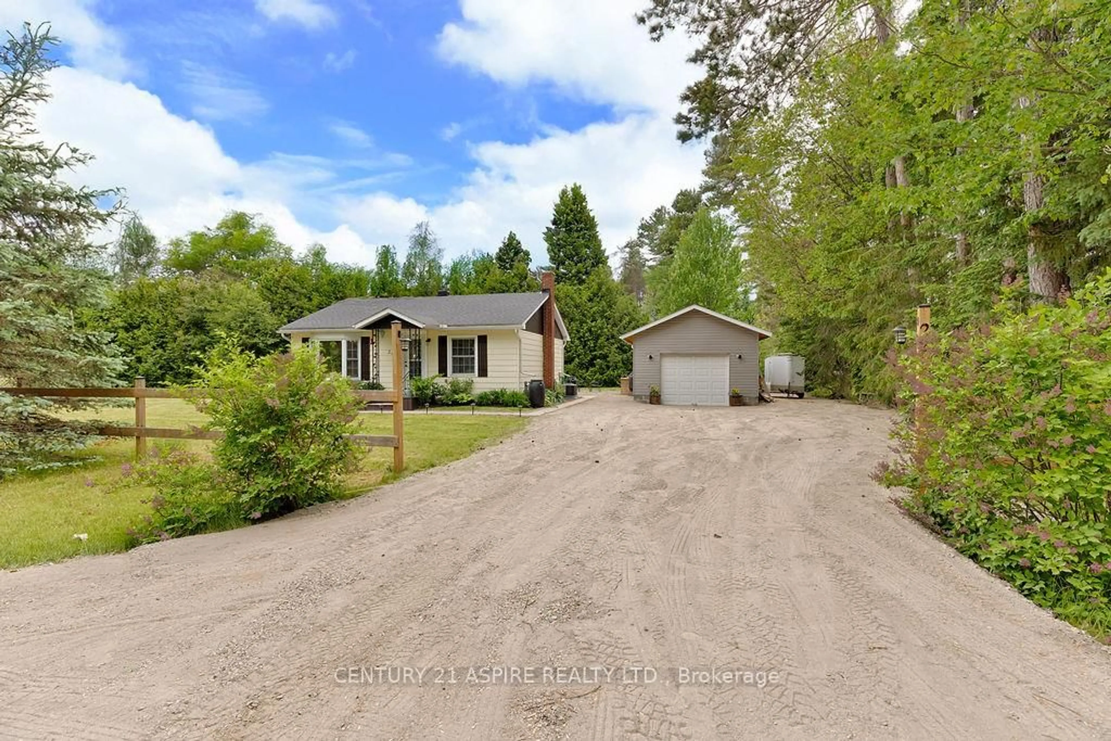 A pic from outside/outdoor area/front of a property/back of a property/a pic from drone, street for 22 Martin St, Chalk River Ontario K0J 1J0