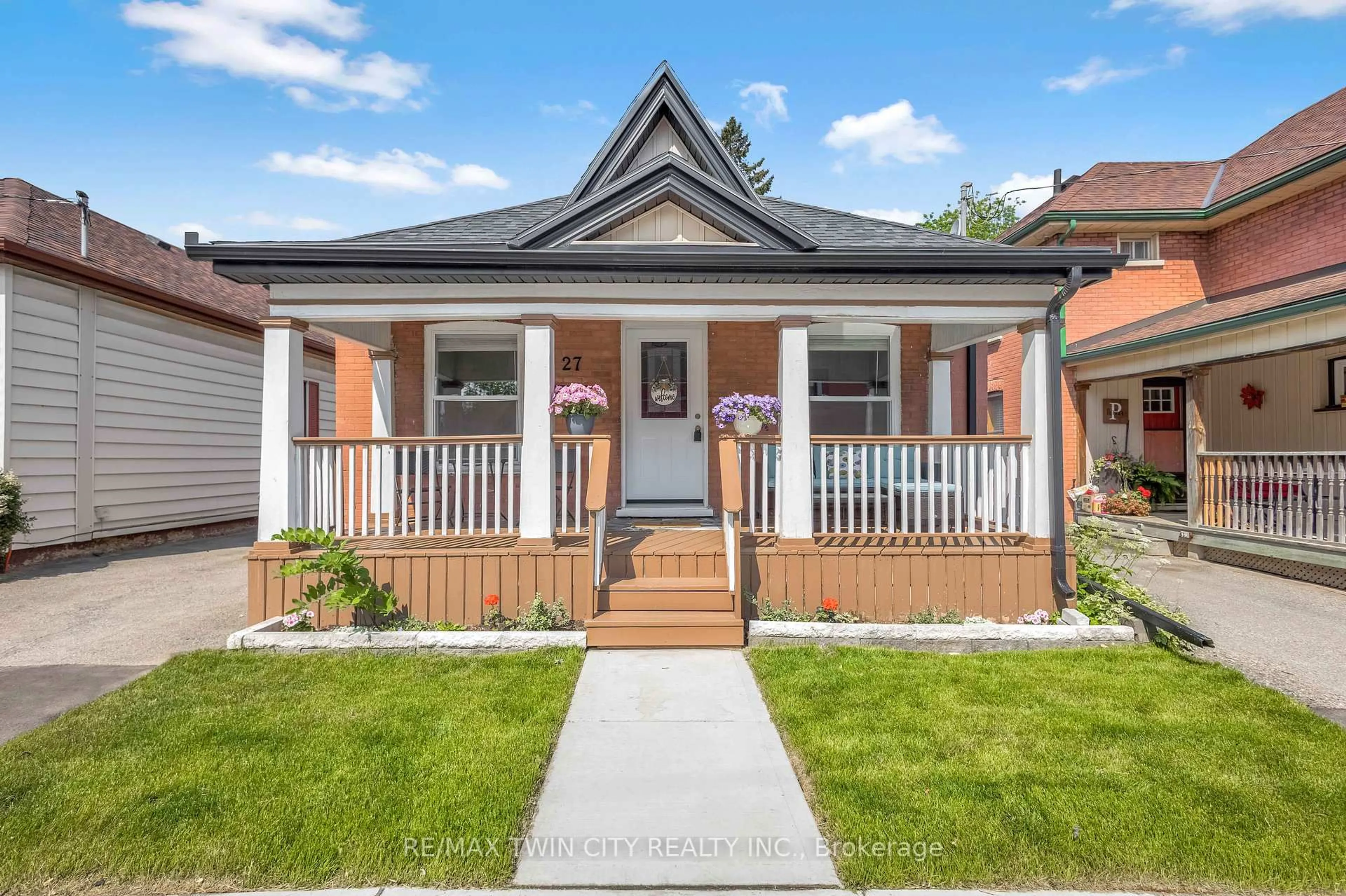 Home with brick exterior material, street for 27 Webling St, Brantford Ontario N3S 2S8