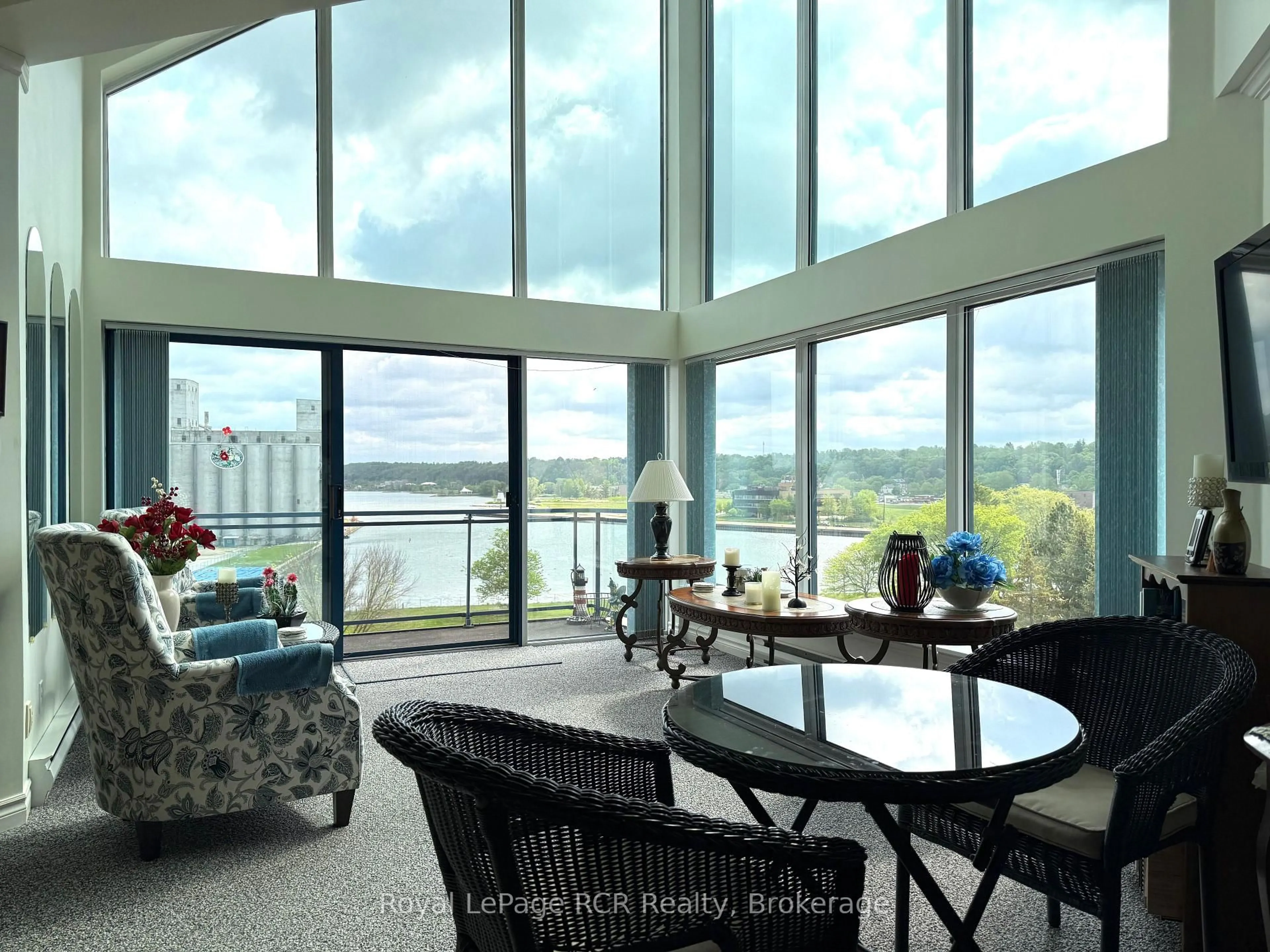 Unknown for 1455 2nd Ave #805, Owen Sound Ontario N4K 6V3