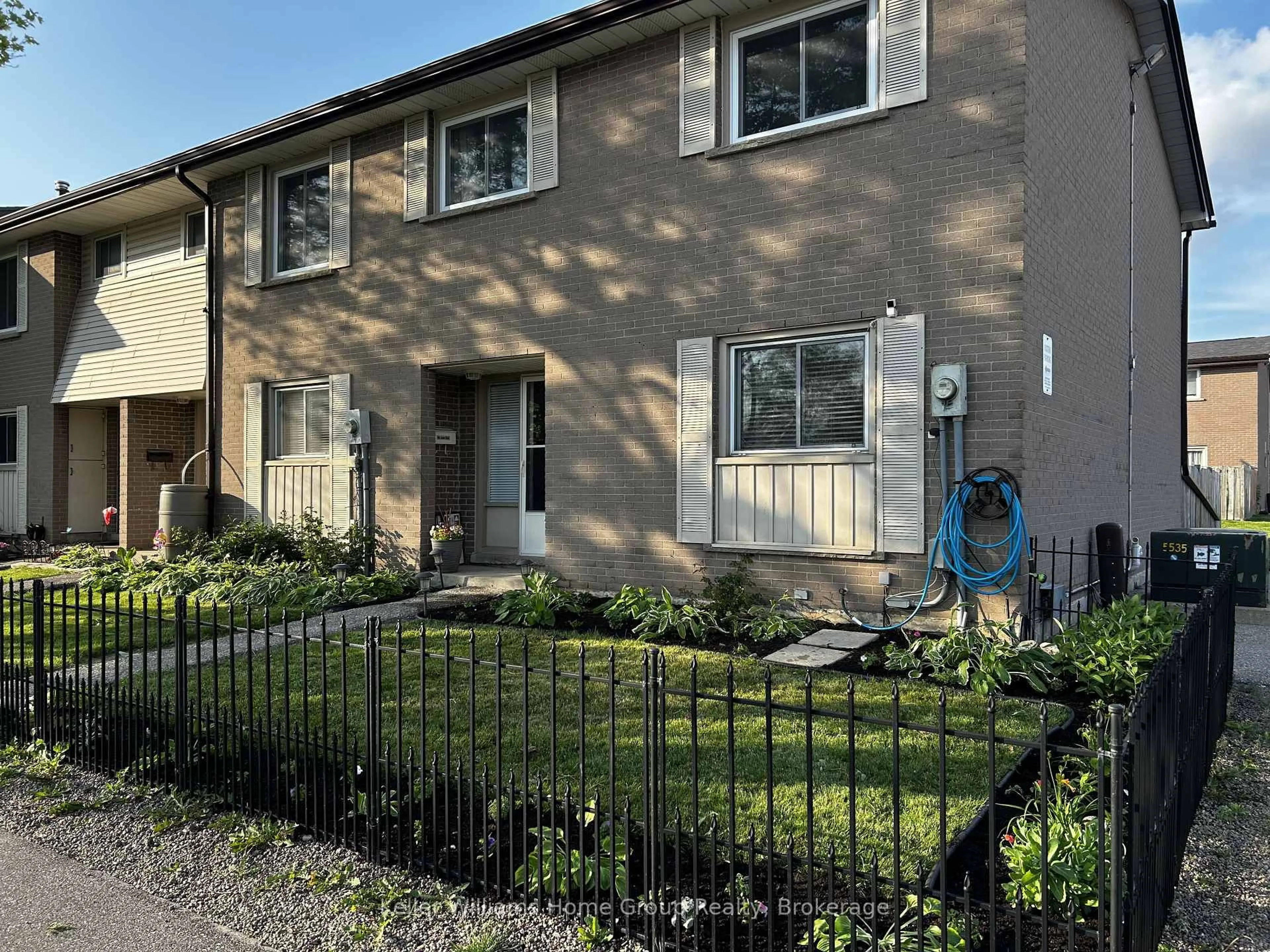 Unknown for 431 Victoria Rd, Guelph Ontario N1H 5J9
