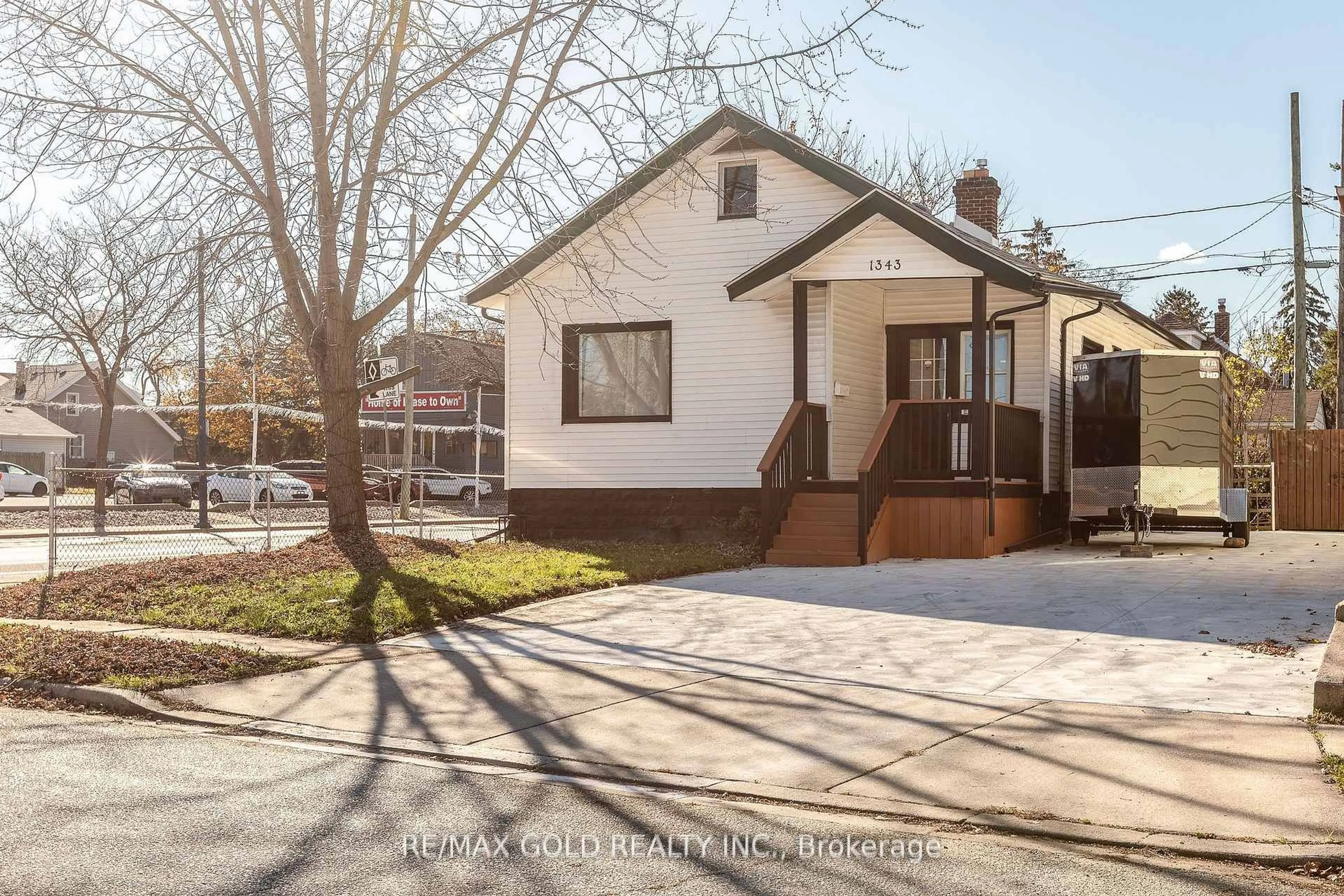 Unknown for 1343 Lillian Ave, Windsor Ontario N8X 4A4