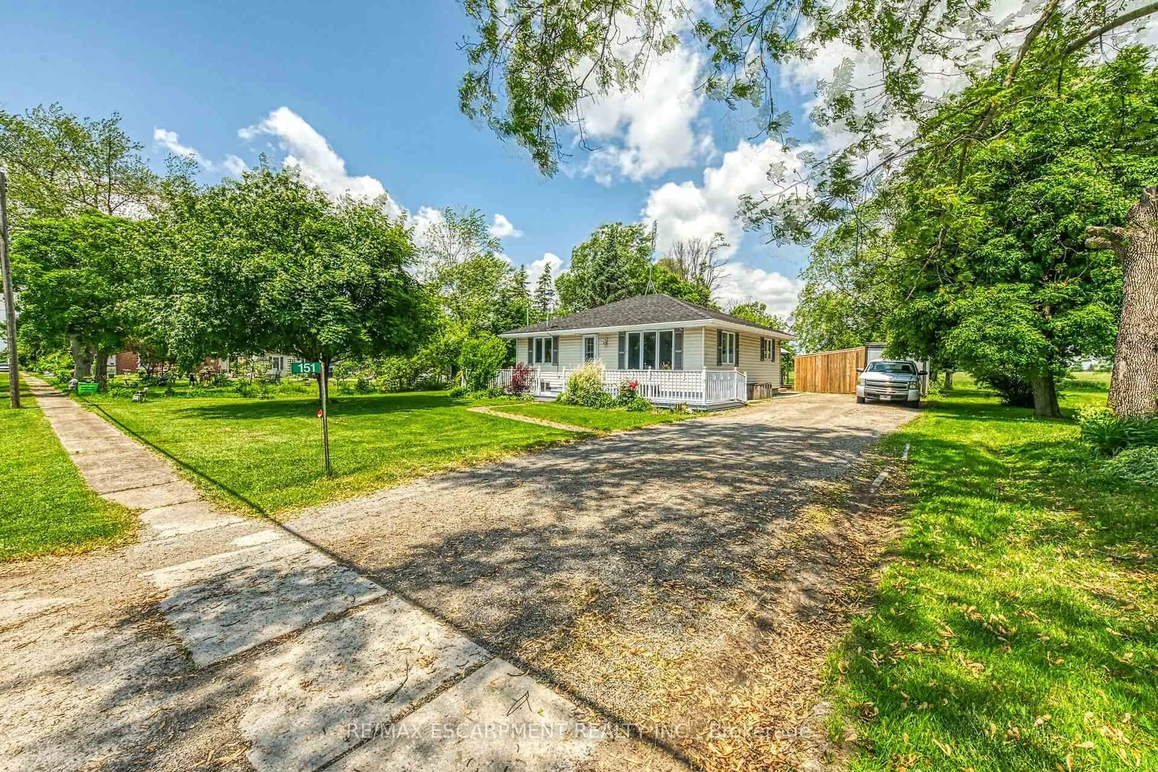 A pic from outside/outdoor area/front of a property/back of a property/a pic from drone, street for 151 Rainham Rd, Haldimand Ontario N0A 1L0