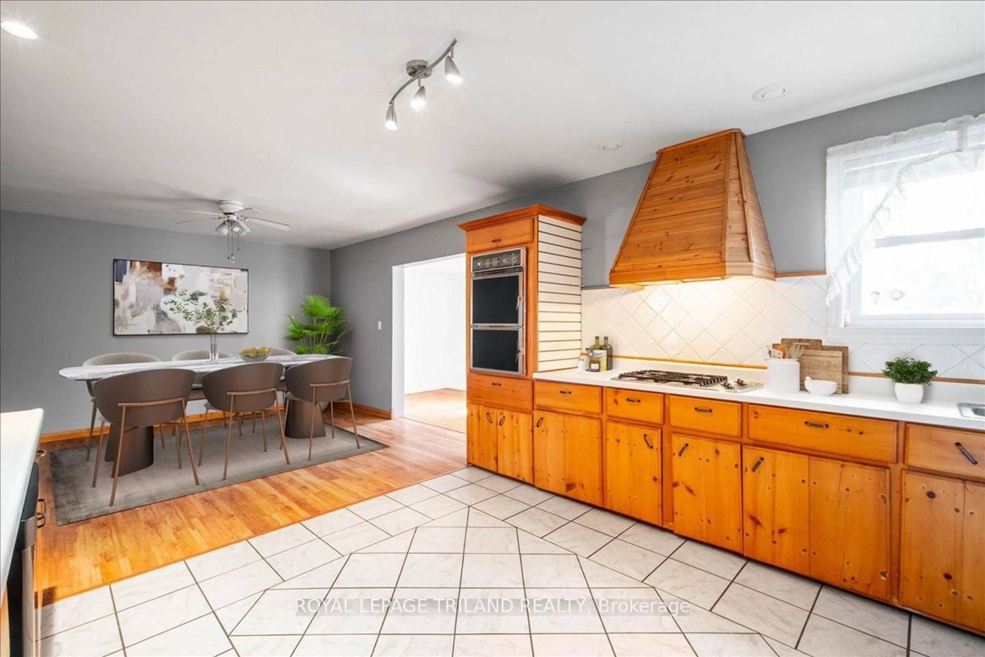 Open concept kitchen, ceramic/tile floor for 258 Main St, Southwest Middlesex Ontario N0L 1M0