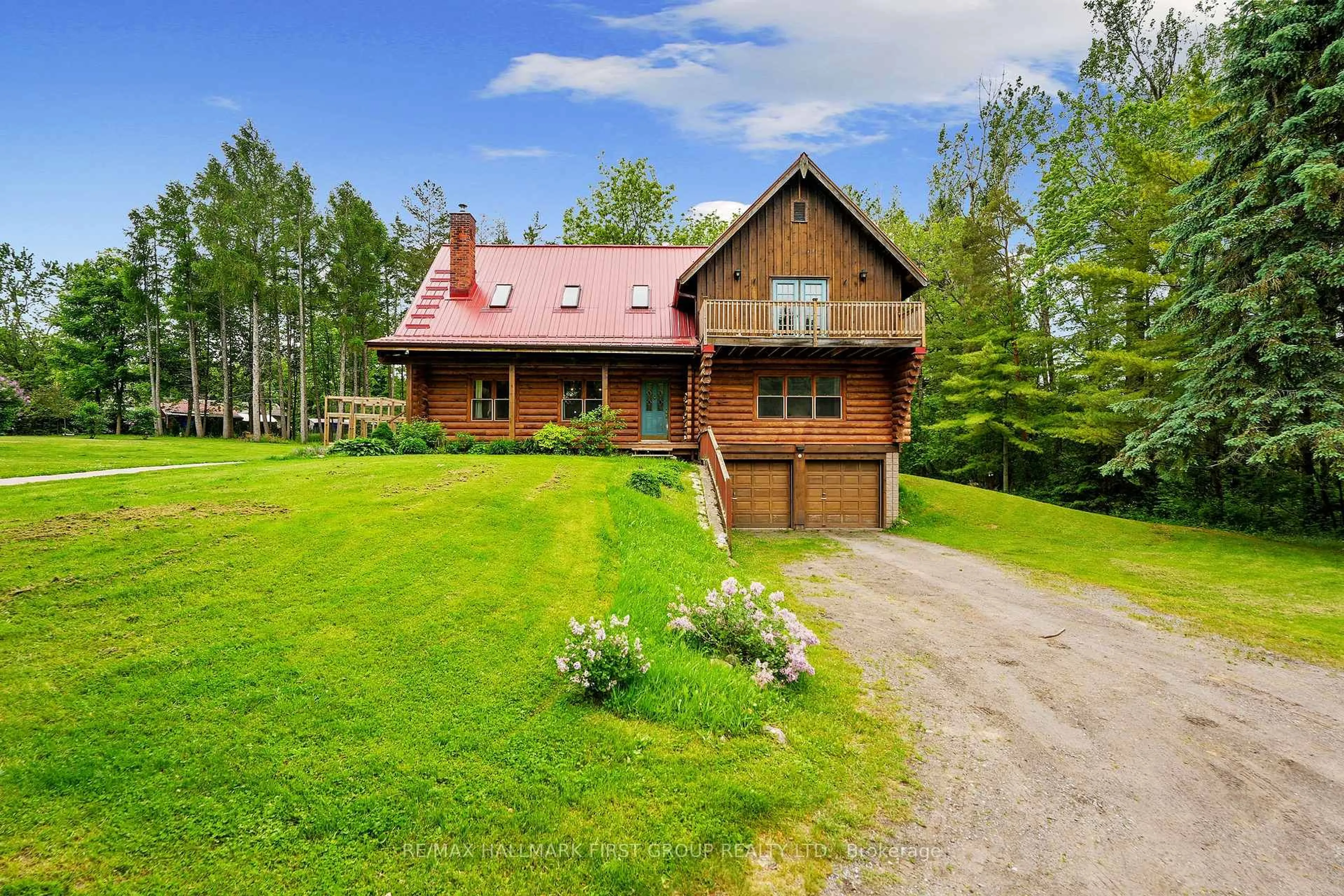 A pic from outside/outdoor area/front of a property/back of a property/a pic from drone, unknown for 8620 Lander Rd, Hamilton Township Ontario K0K 2E0
