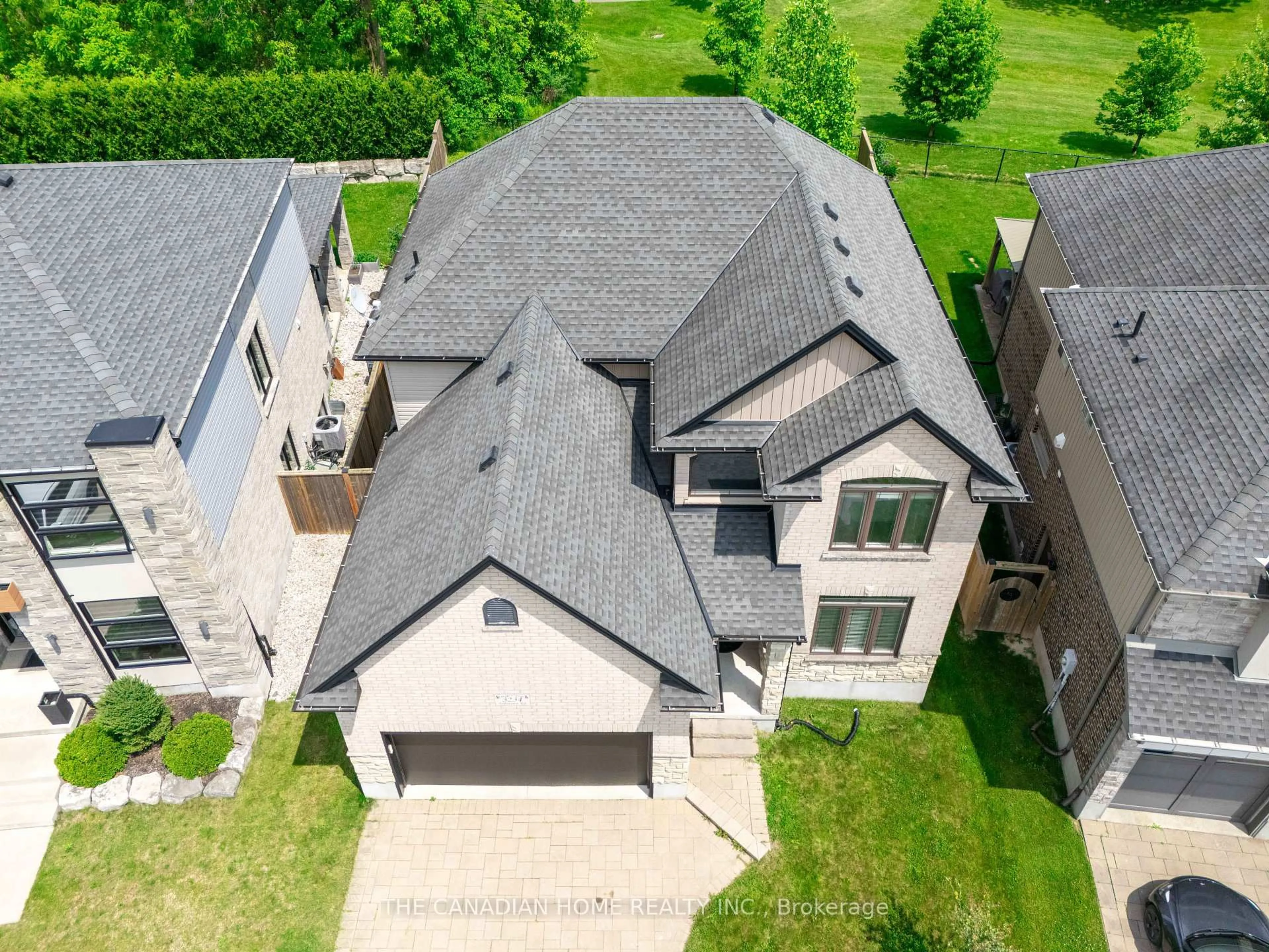A pic from outside/outdoor area/front of a property/back of a property/a pic from drone, street for 3234 TILLMANN Rd, London South Ontario N6P 0B6