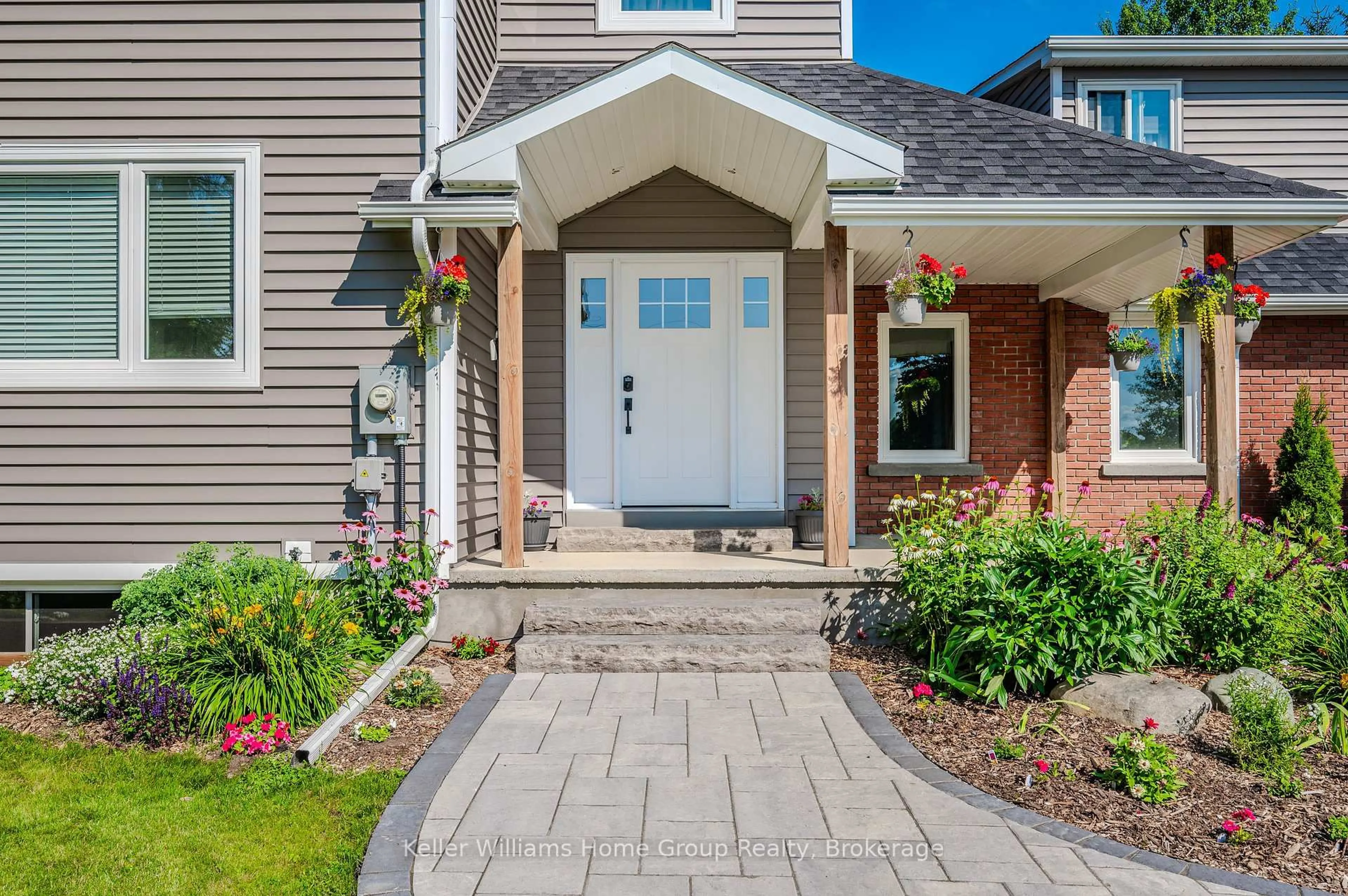 Home with brick exterior material, street for 9432 WELLINGTON ROAD 124, Erin Ontario N0P 1T0