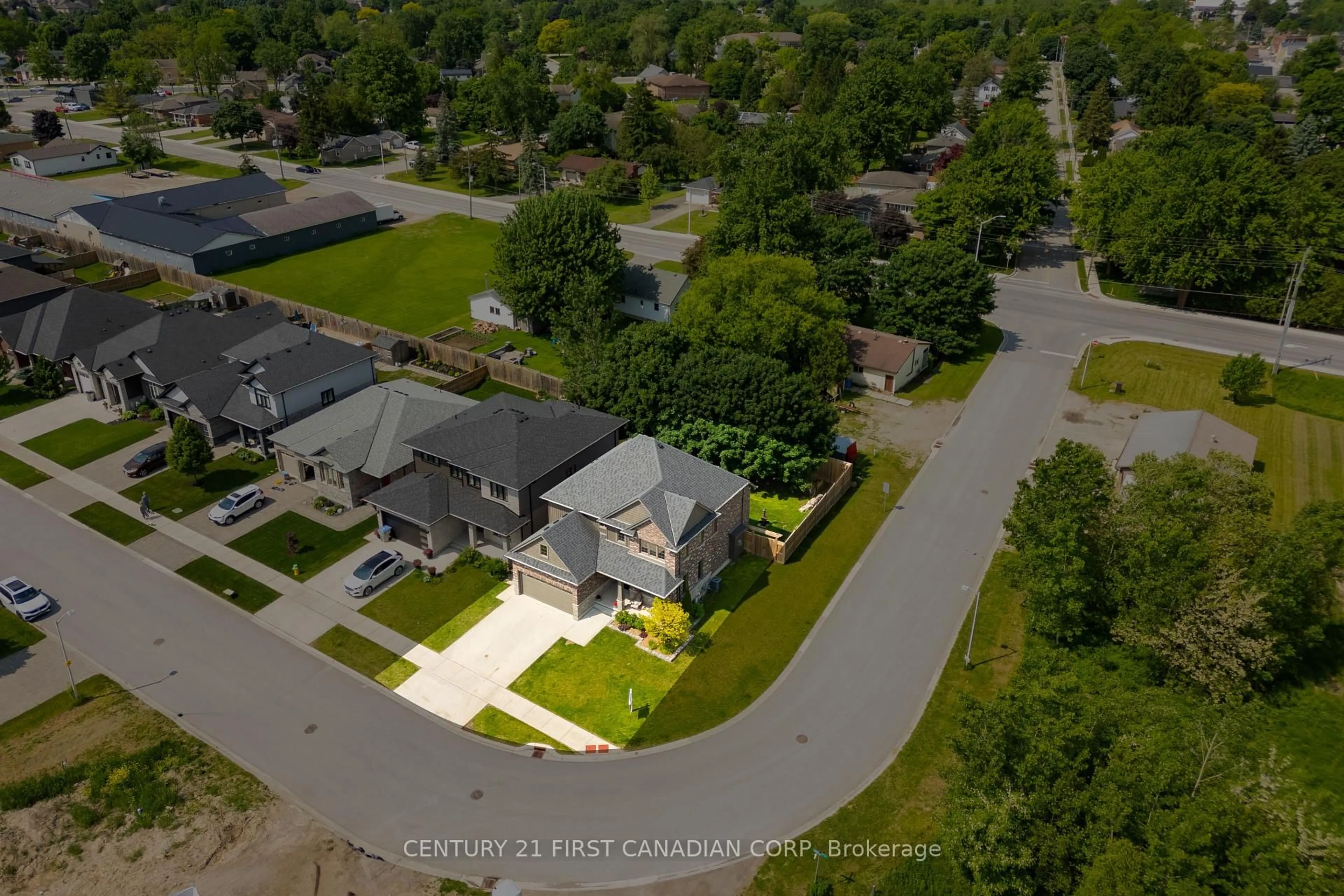 A pic from outside/outdoor area/front of a property/back of a property/a pic from drone, street for 191 Spencer Ave, Lucan Biddulph Ontario N0M 2J0