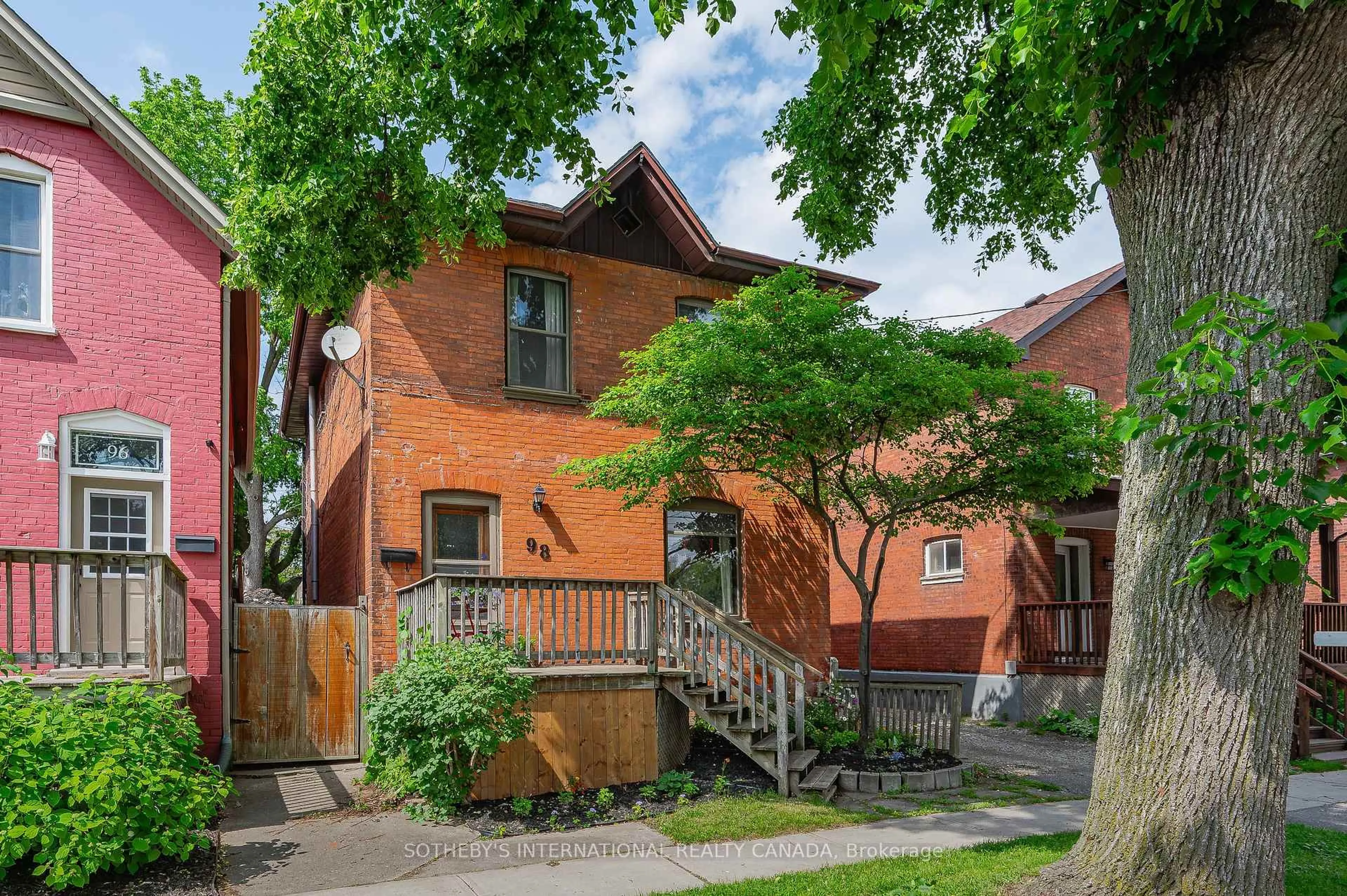 Home with brick exterior material, street for 98 Marlborough St, Brantford Ontario N3T 2S5