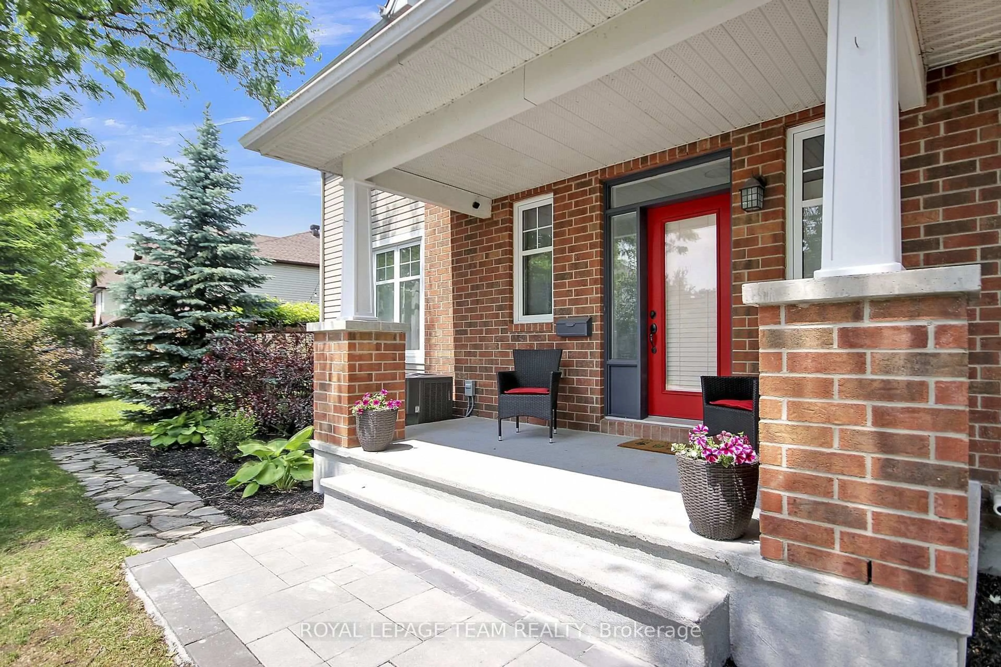 Home with brick exterior material, street for 70 Oldfield St, Ottawa Ontario K2G 7C2