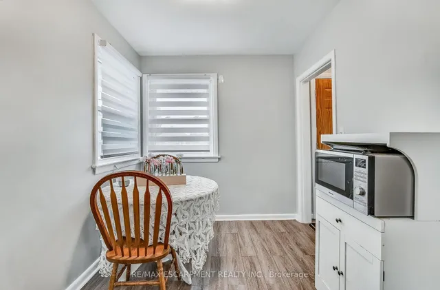 Additional property image - 379 East 18th St