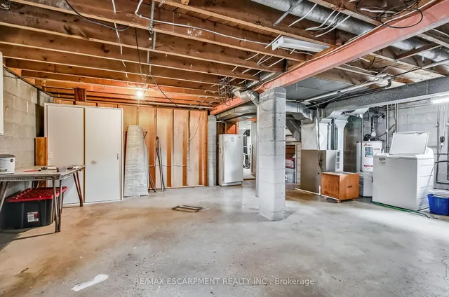Additional property image - 379 East 18th St