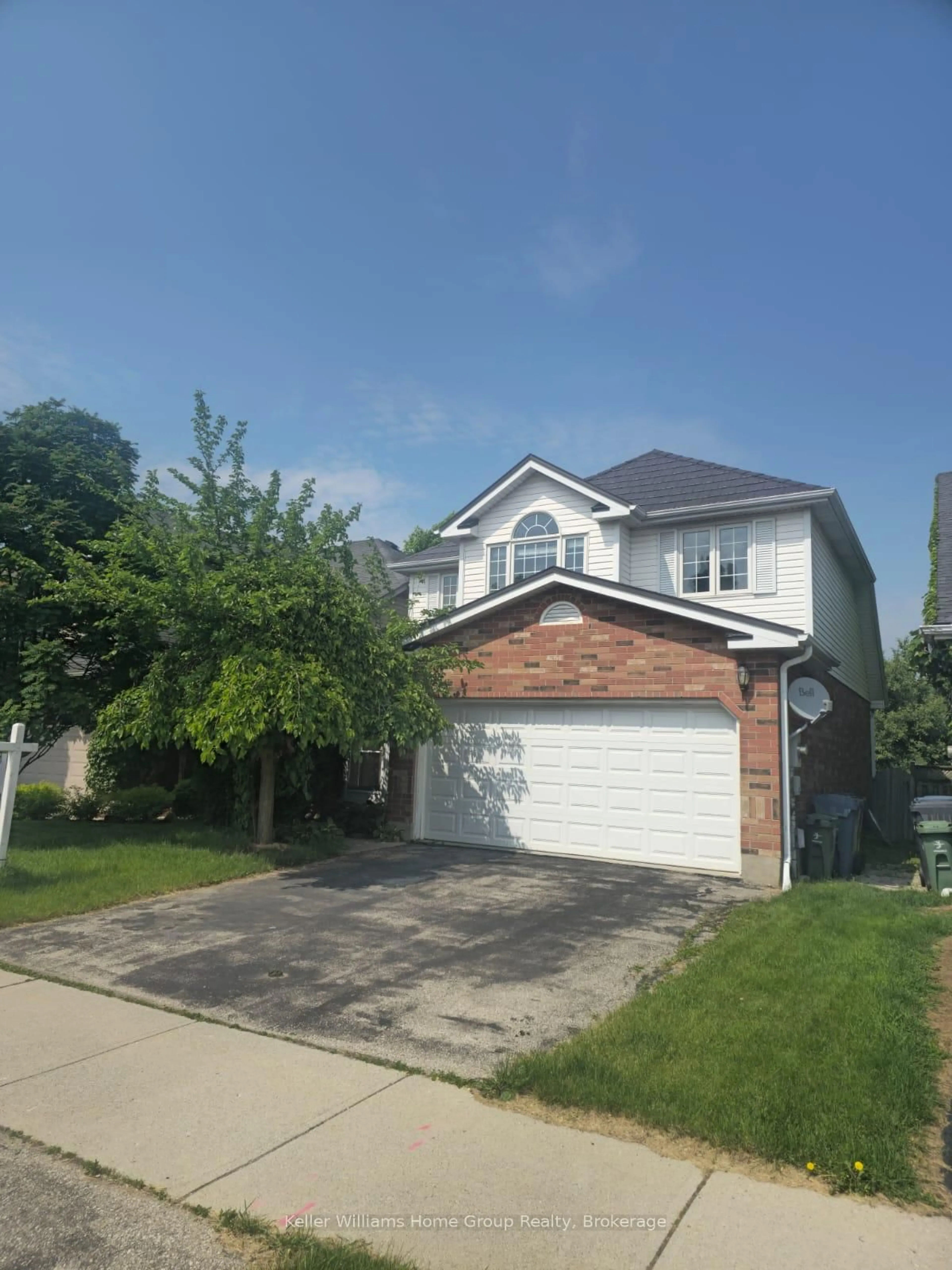 Home with vinyl exterior material, street for 60 Camm Cres, Guelph Ontario N1L 1K2