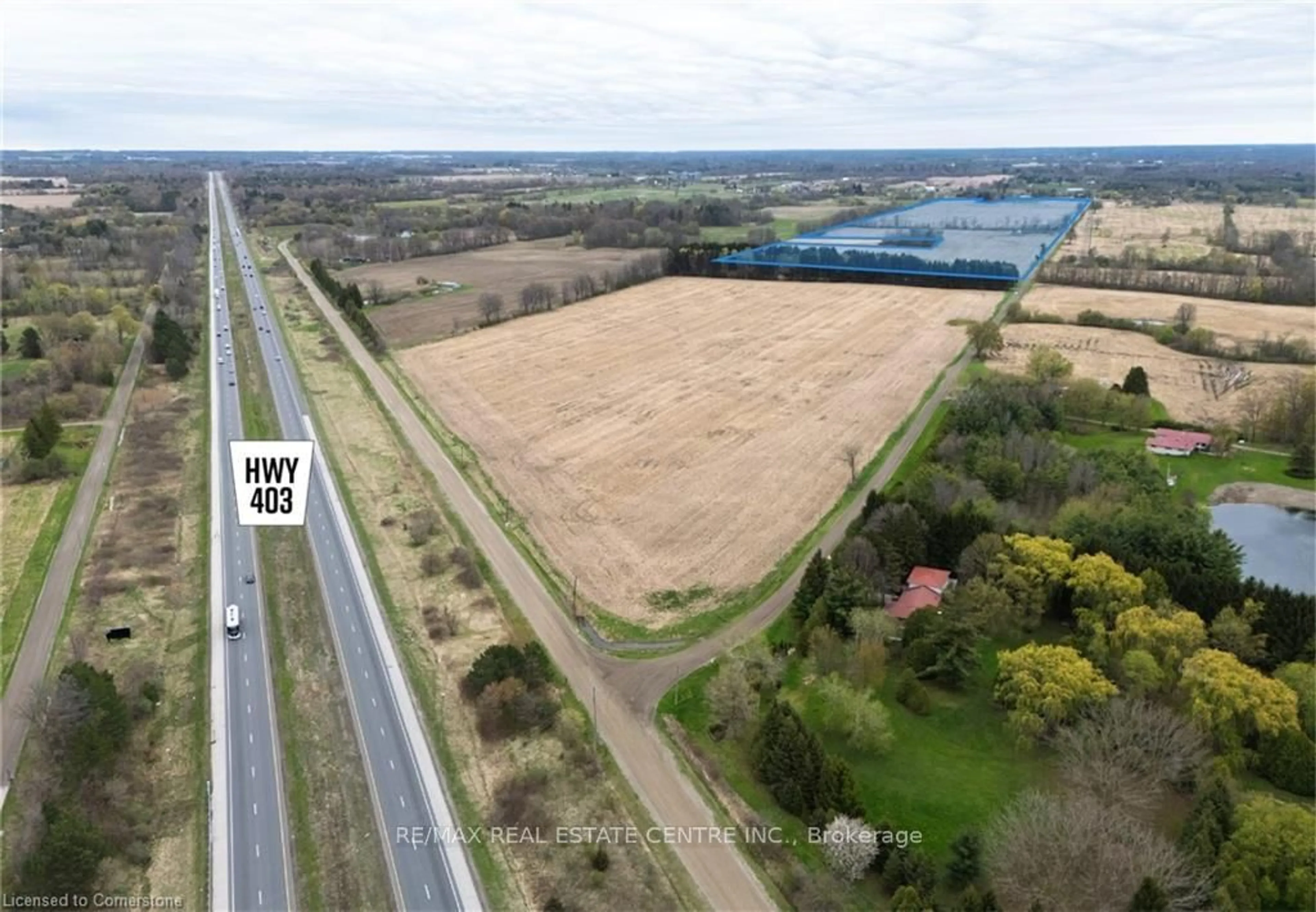 A pic from outside/outdoor area/front of a property/back of a property/a pic from drone, water/lake/river/ocean view for 1642 Colborne St, Brant Ontario N3T 5L4