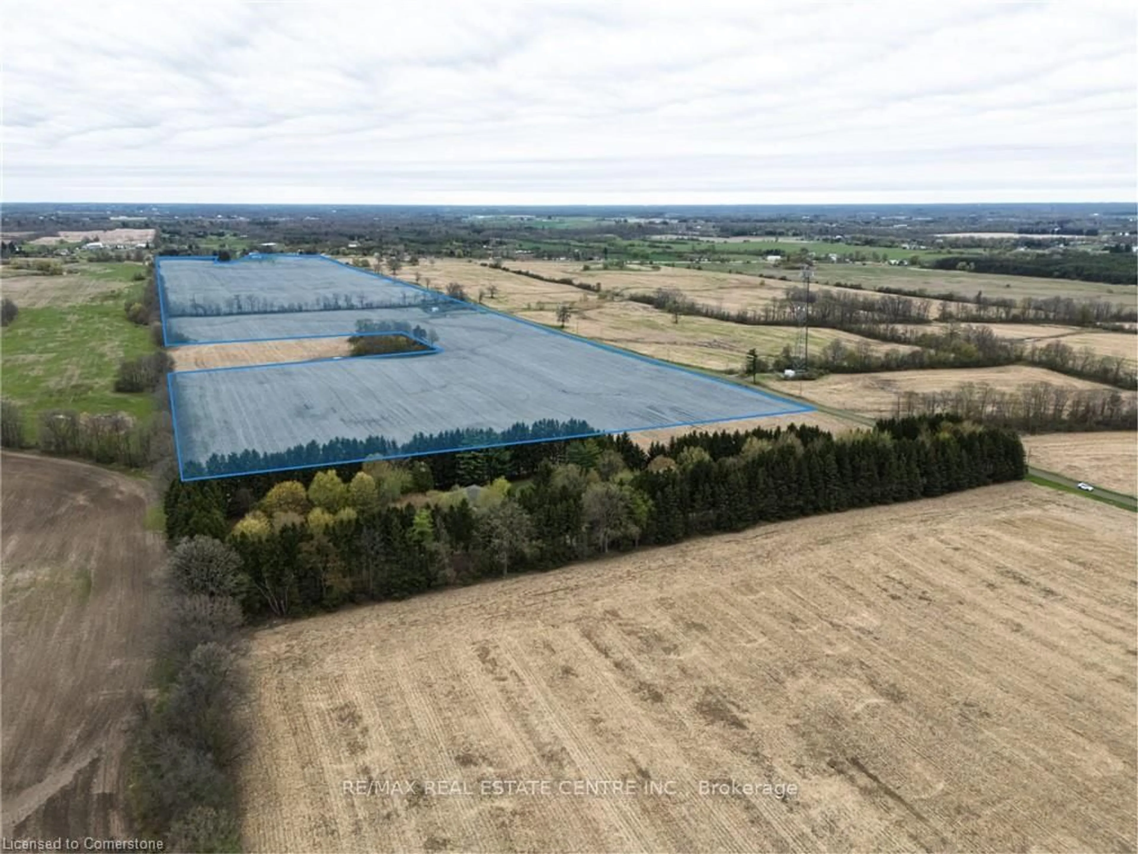 A pic from outside/outdoor area/front of a property/back of a property/a pic from drone, water/lake/river/ocean view for 1642 Colborne St, Brant Ontario N3T 5L4