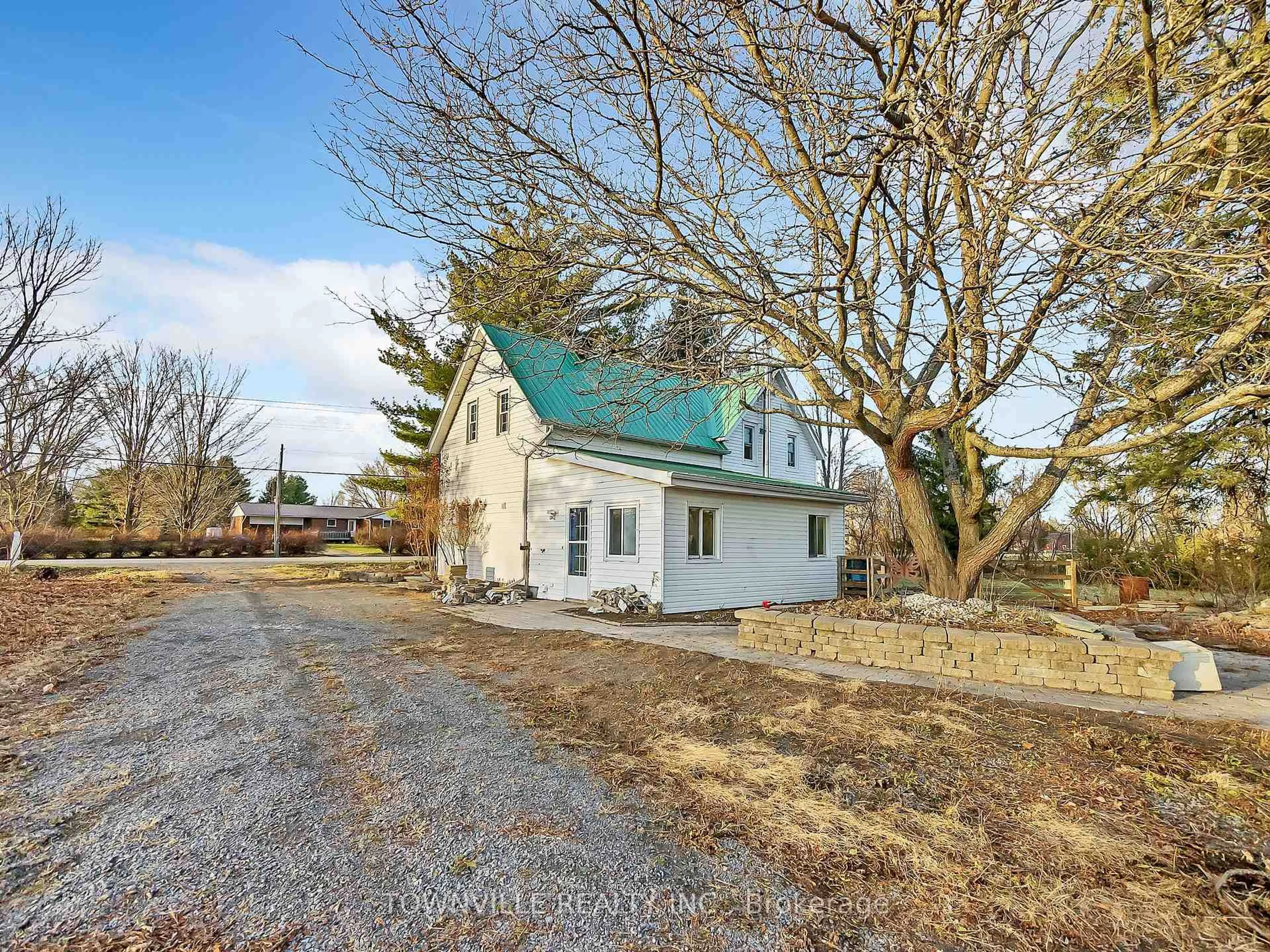 A pic from outside/outdoor area/front of a property/back of a property/a pic from drone, unknown for 3527 County 26 Rd, Augusta Ontario K0E 1T0
