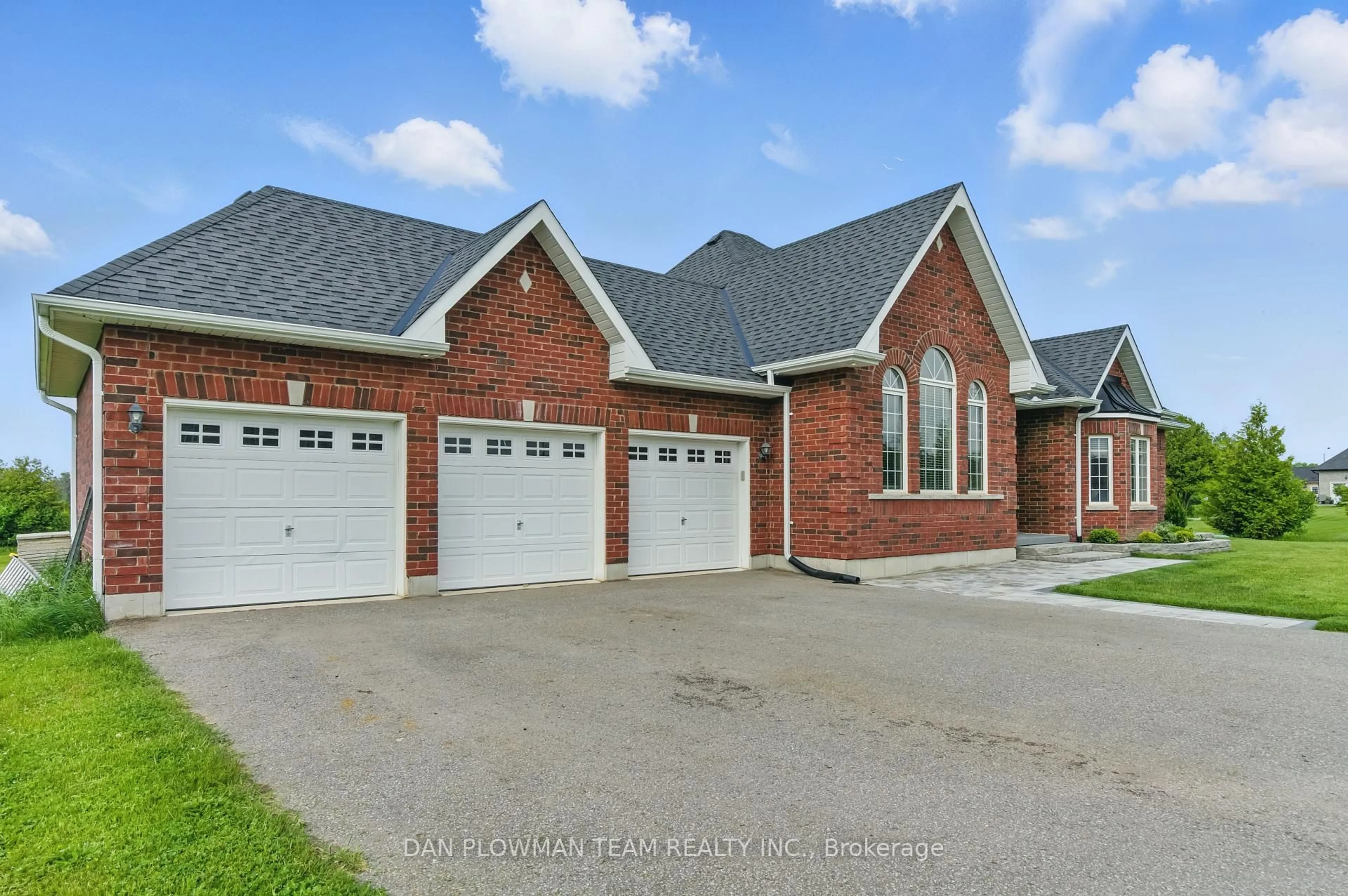 Home with brick exterior material, street for 47 Songbird Cres, Kawartha Lakes Ontario K9V 0A9