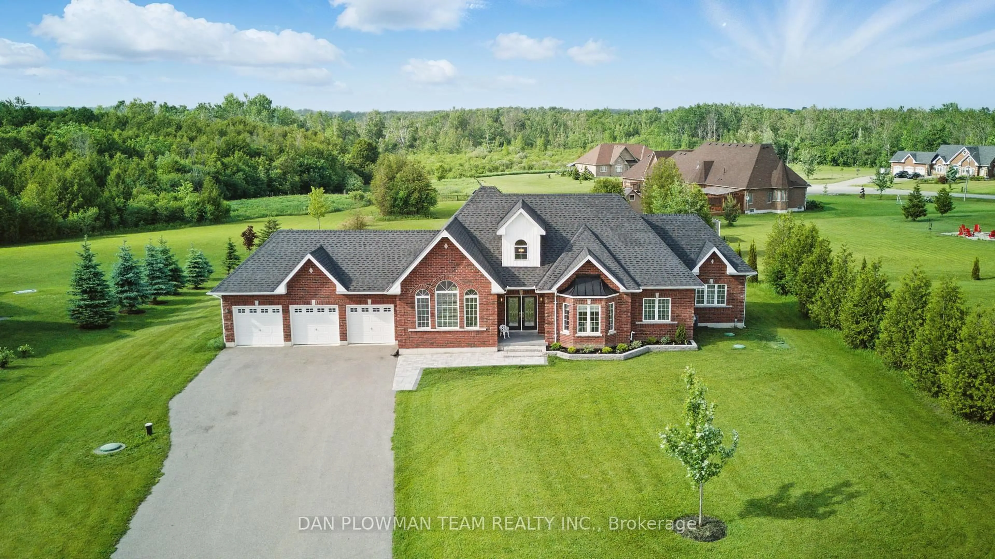 A pic from outside/outdoor area/front of a property/back of a property/a pic from drone, unknown for 47 Songbird Cres, Kawartha Lakes Ontario K9V 0A9