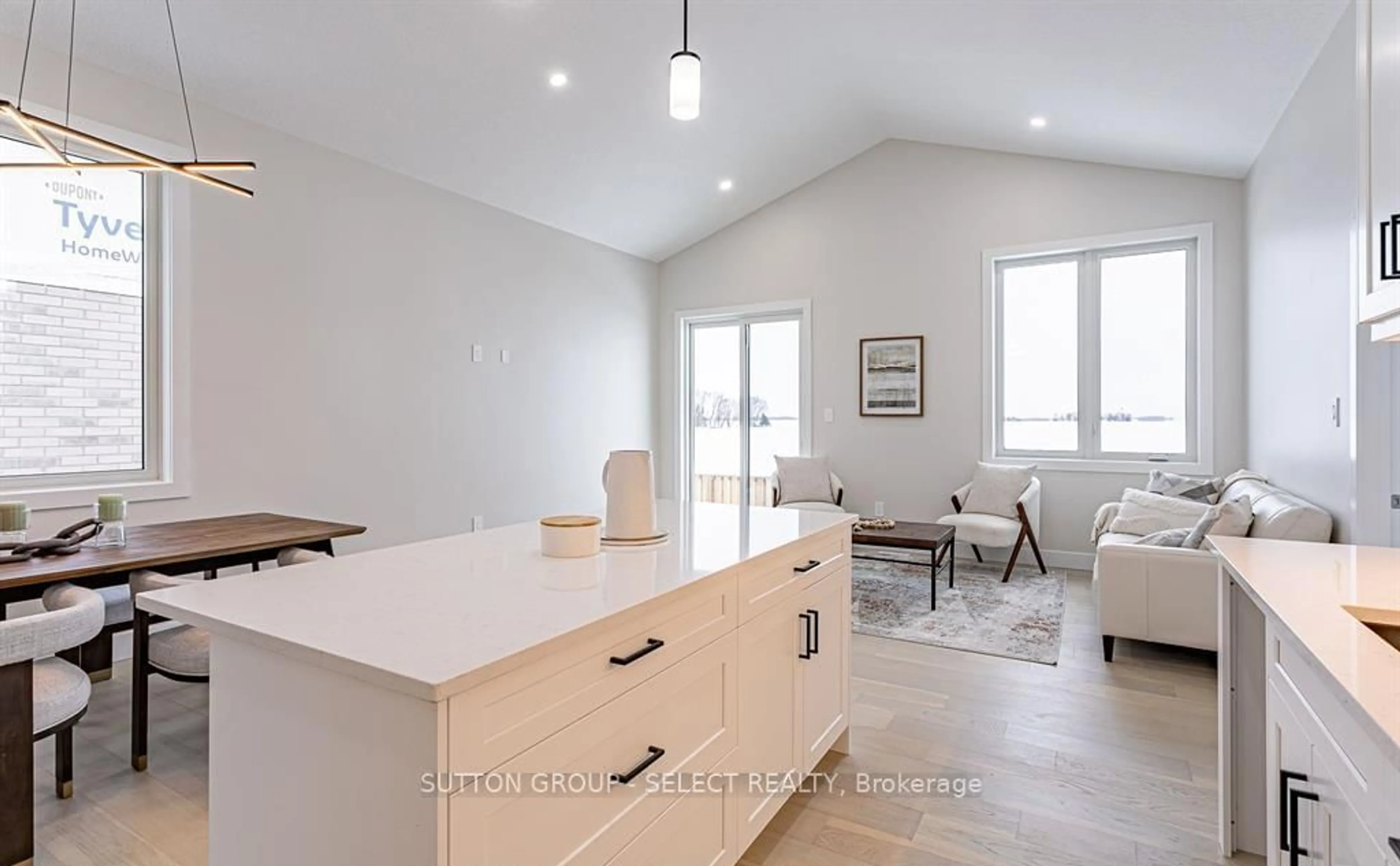 Open concept kitchen, unknown for 7966 FALLON Dr #19, Lucan Biddulph Ontario N0M 1V0