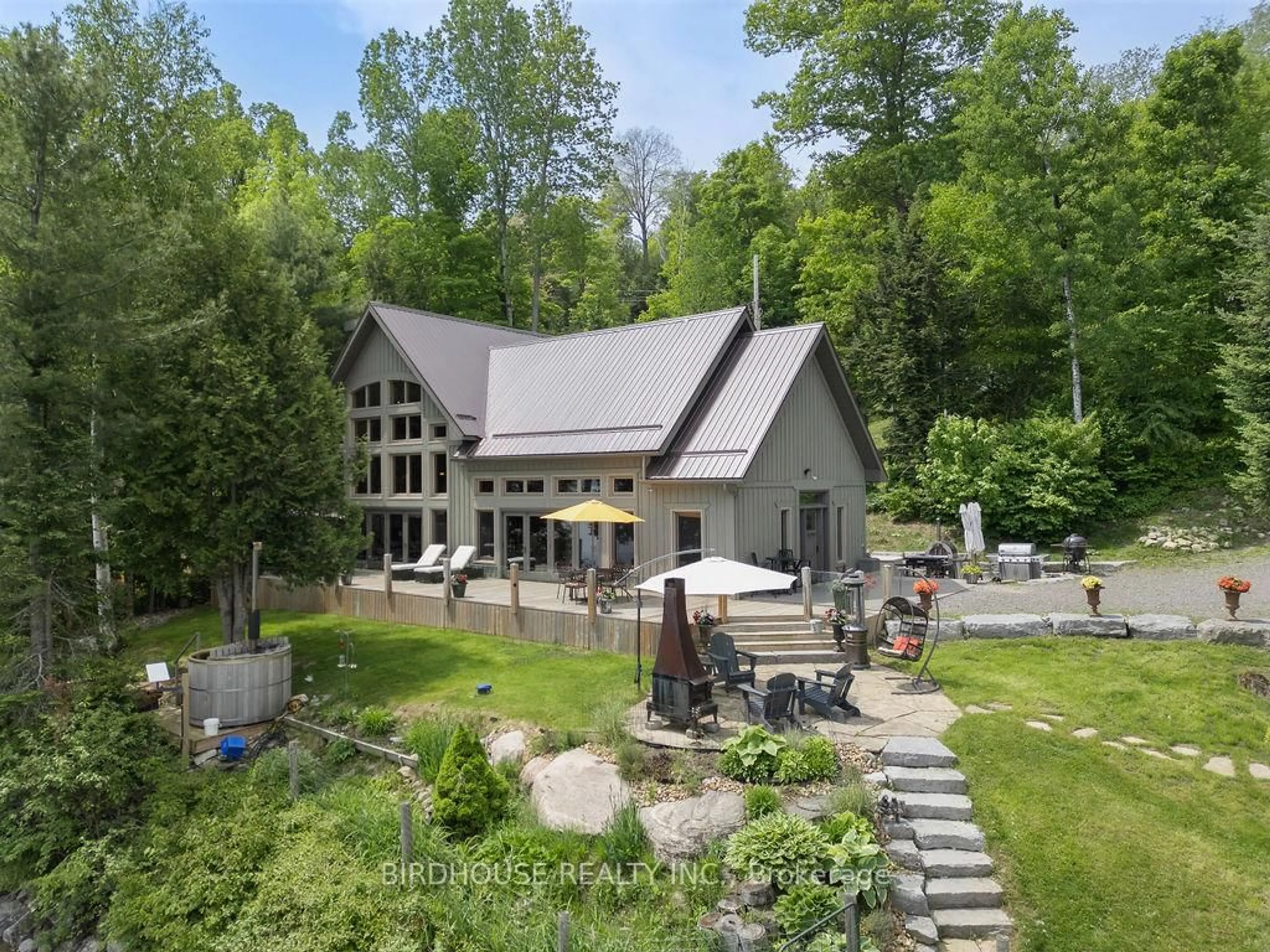 A pic from outside/outdoor area/front of a property/back of a property/a pic from drone, mountain view for 1172A Papineau Lake Rd, Maple Leaf Ontario K0L 2R0
