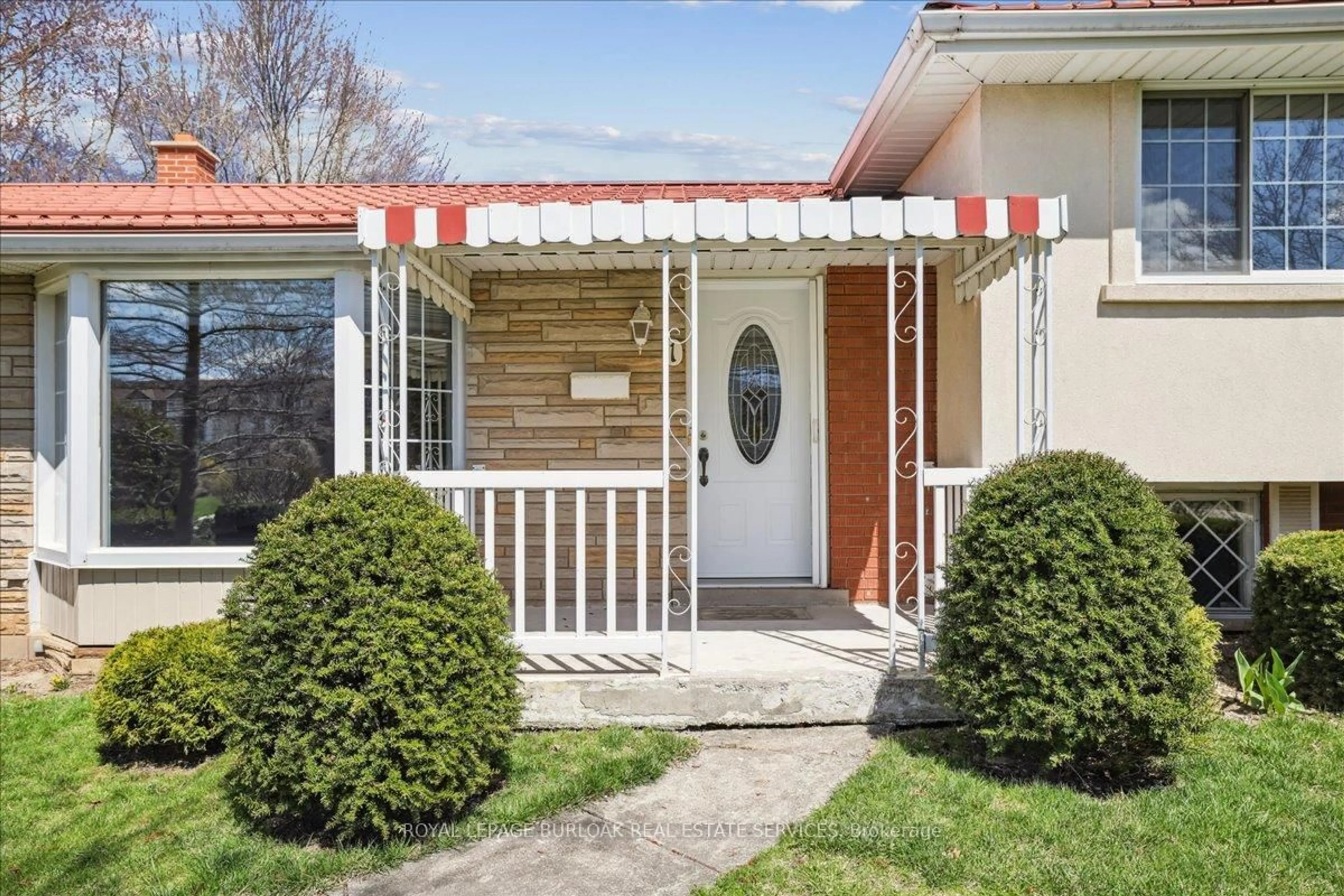 Unknown for 1 Westview Cres, Hamilton Ontario L8B 0E4