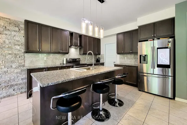 Additional property image - 65 Cactus Cres