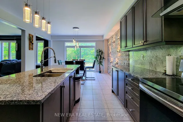 Additional property image - 65 Cactus Cres