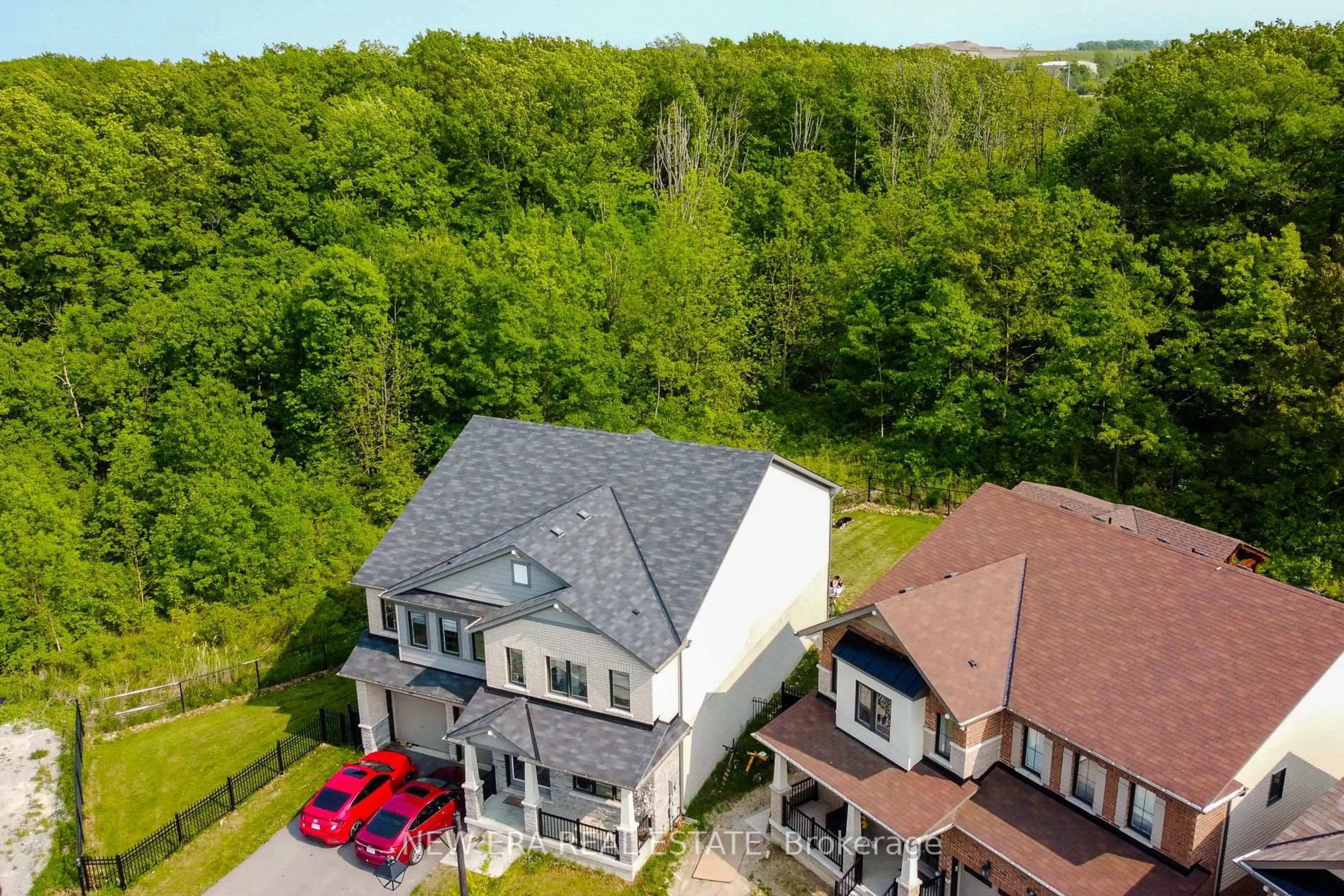A pic from outside/outdoor area/front of a property/back of a property/a pic from drone, unknown for 65 Cactus Cres, Hamilton Ontario L8J 0M4