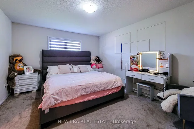 Additional property image - 65 Cactus Cres