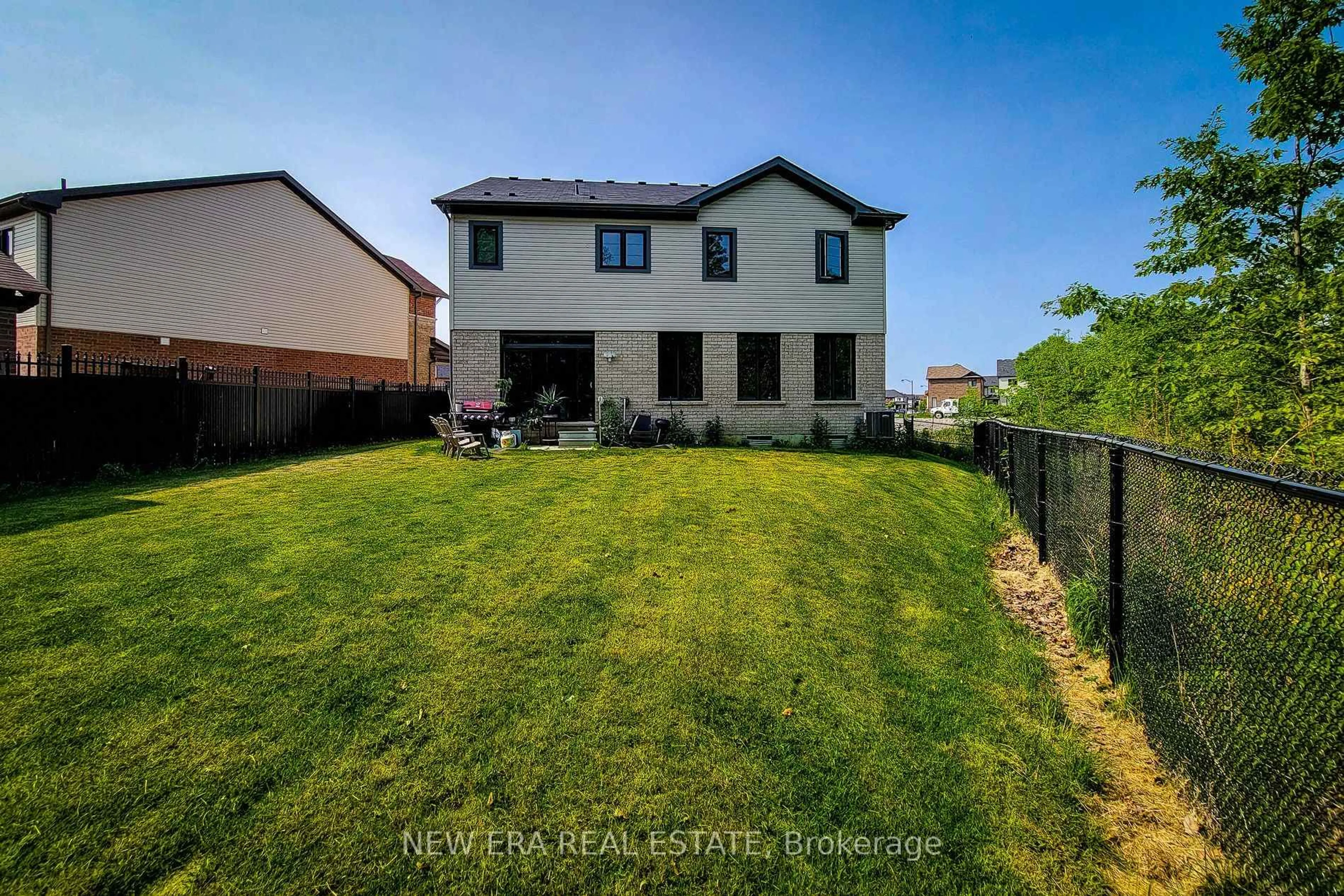 Unknown for 65 Cactus Cres, Hamilton Ontario L8J 0M4