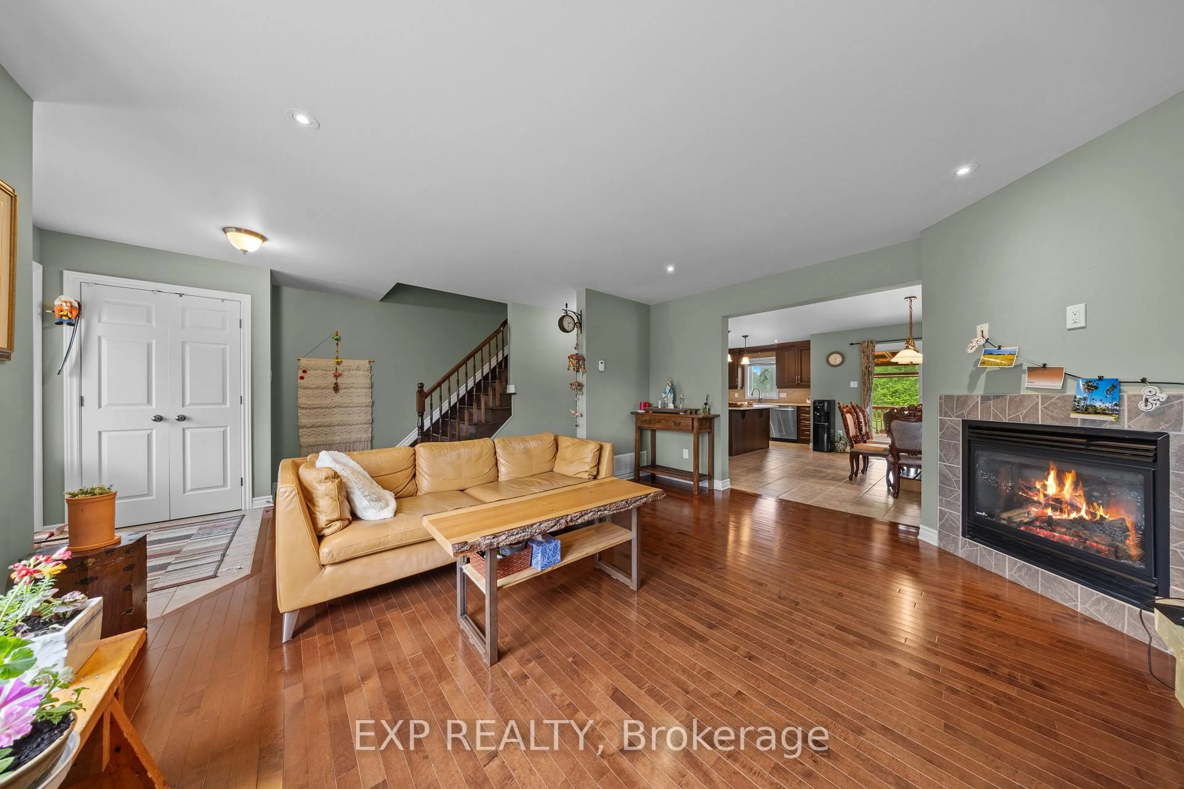 Living room with furniture, unknown for 53 Beaver Lane, The Nation Ontario K0A 2M0