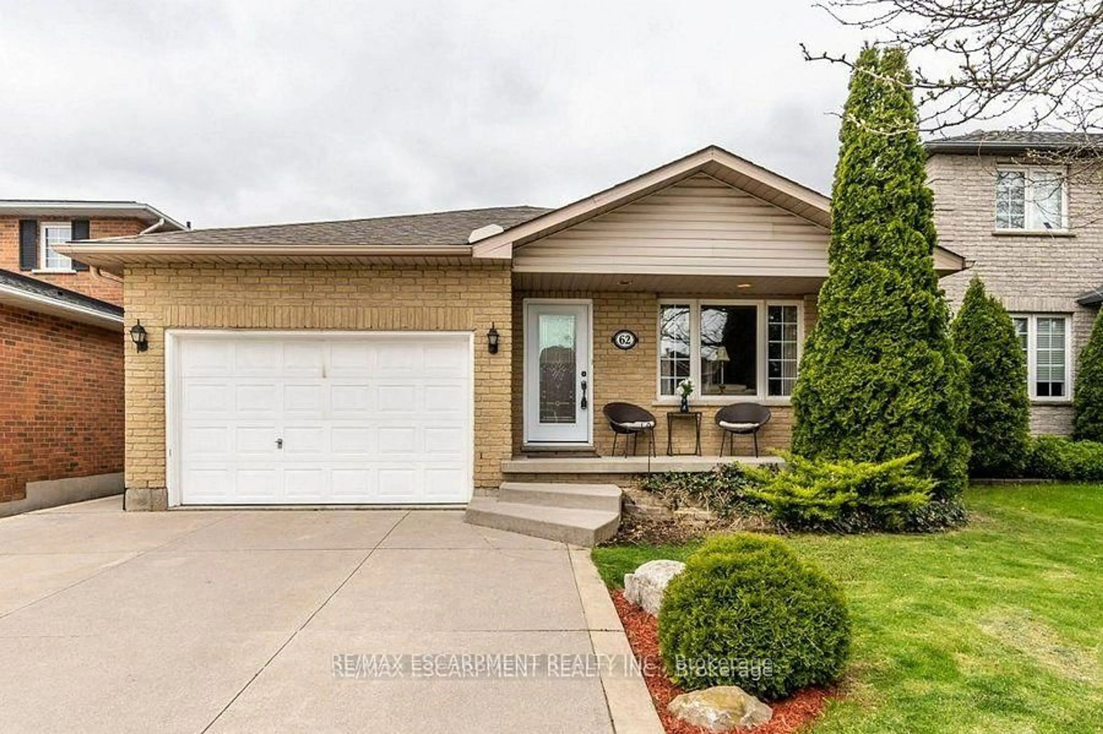 Home with brick exterior material, street for 62 Spadara Dr, Hamilton Ontario L9B 2K3