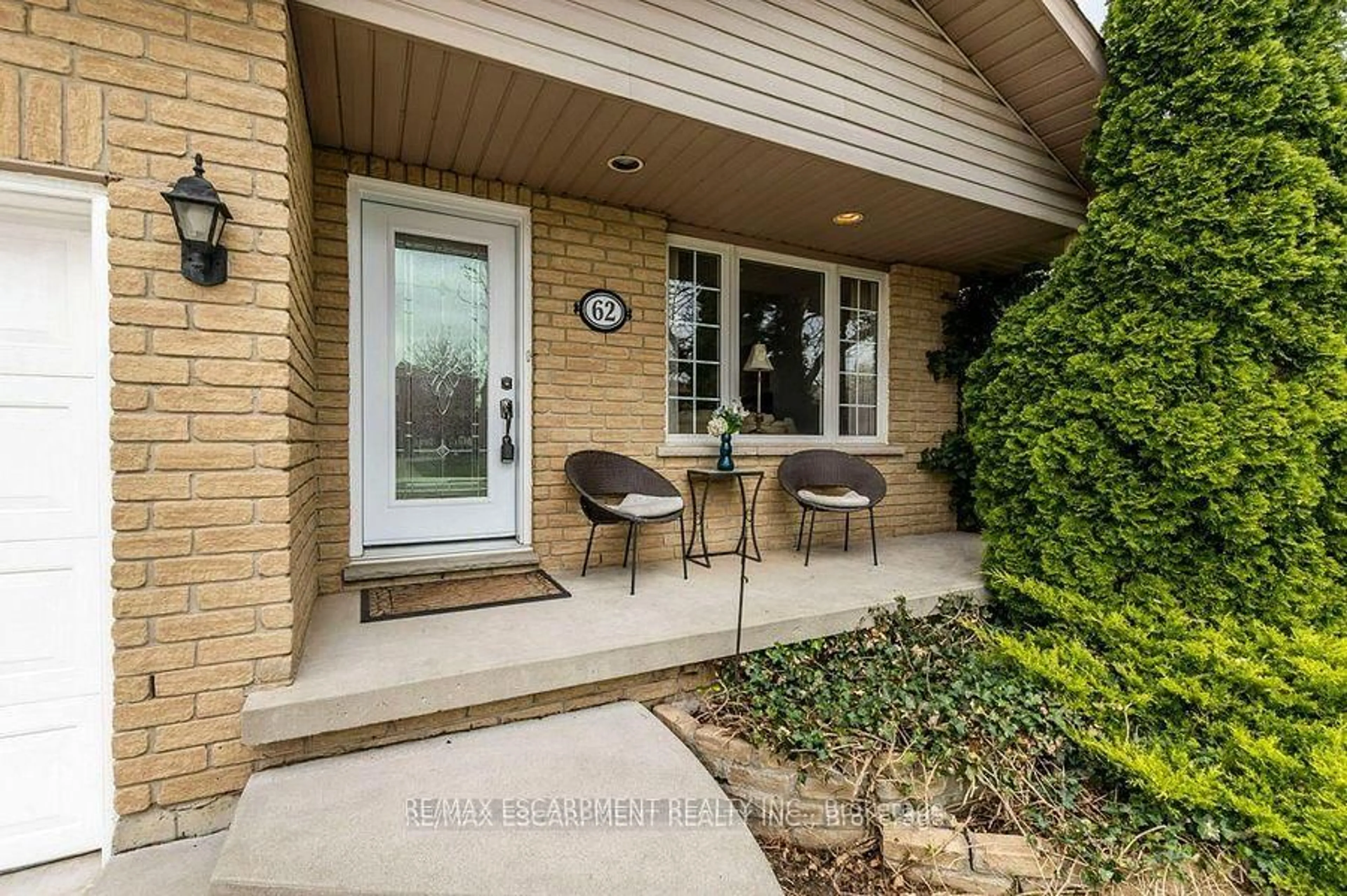 Unknown for 62 Spadara Dr, Hamilton Ontario L9B 2K3
