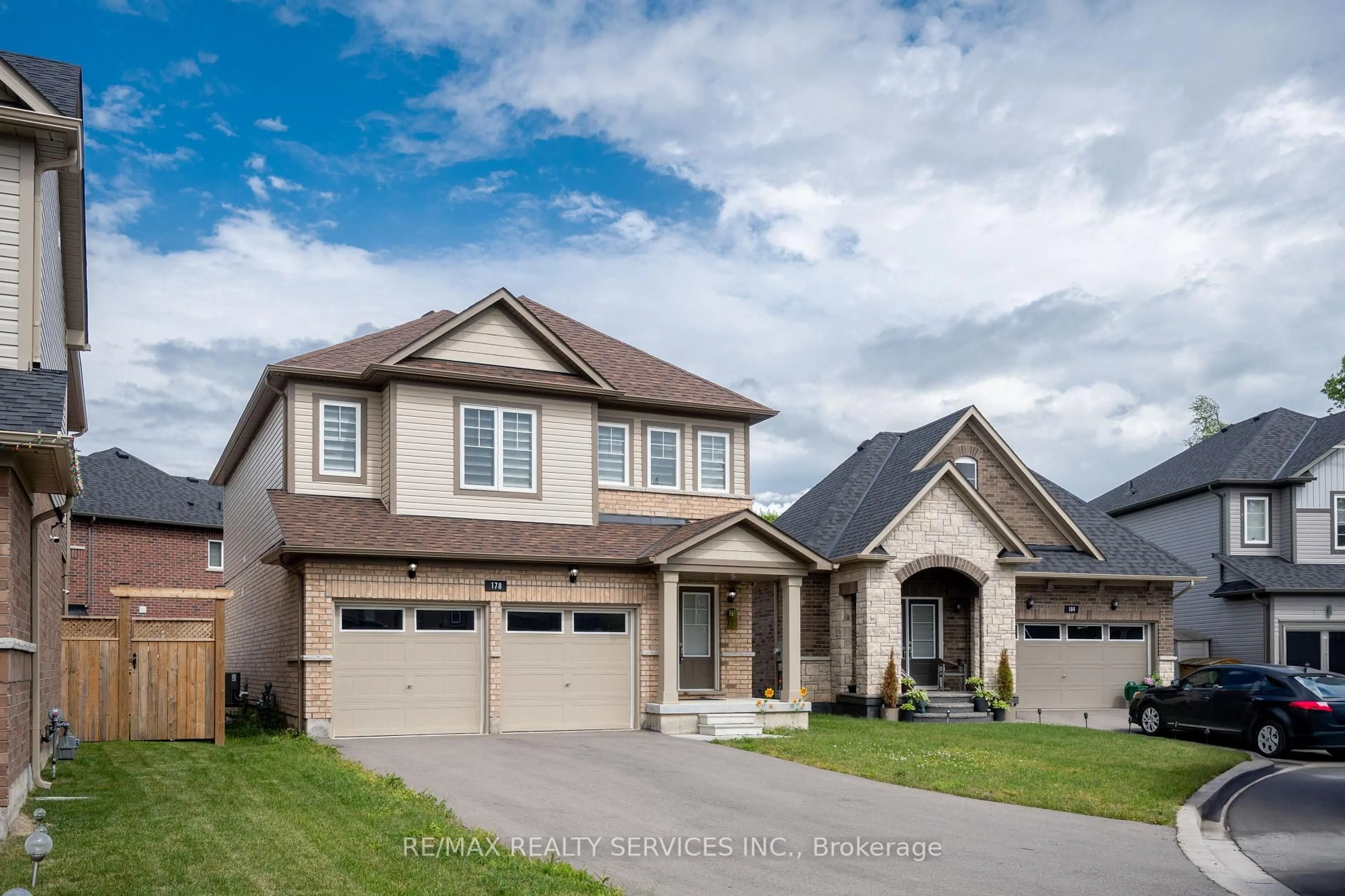 Home with brick exterior material, street for 178 Tumblewood Pl, Welland Ontario L3B 0J3