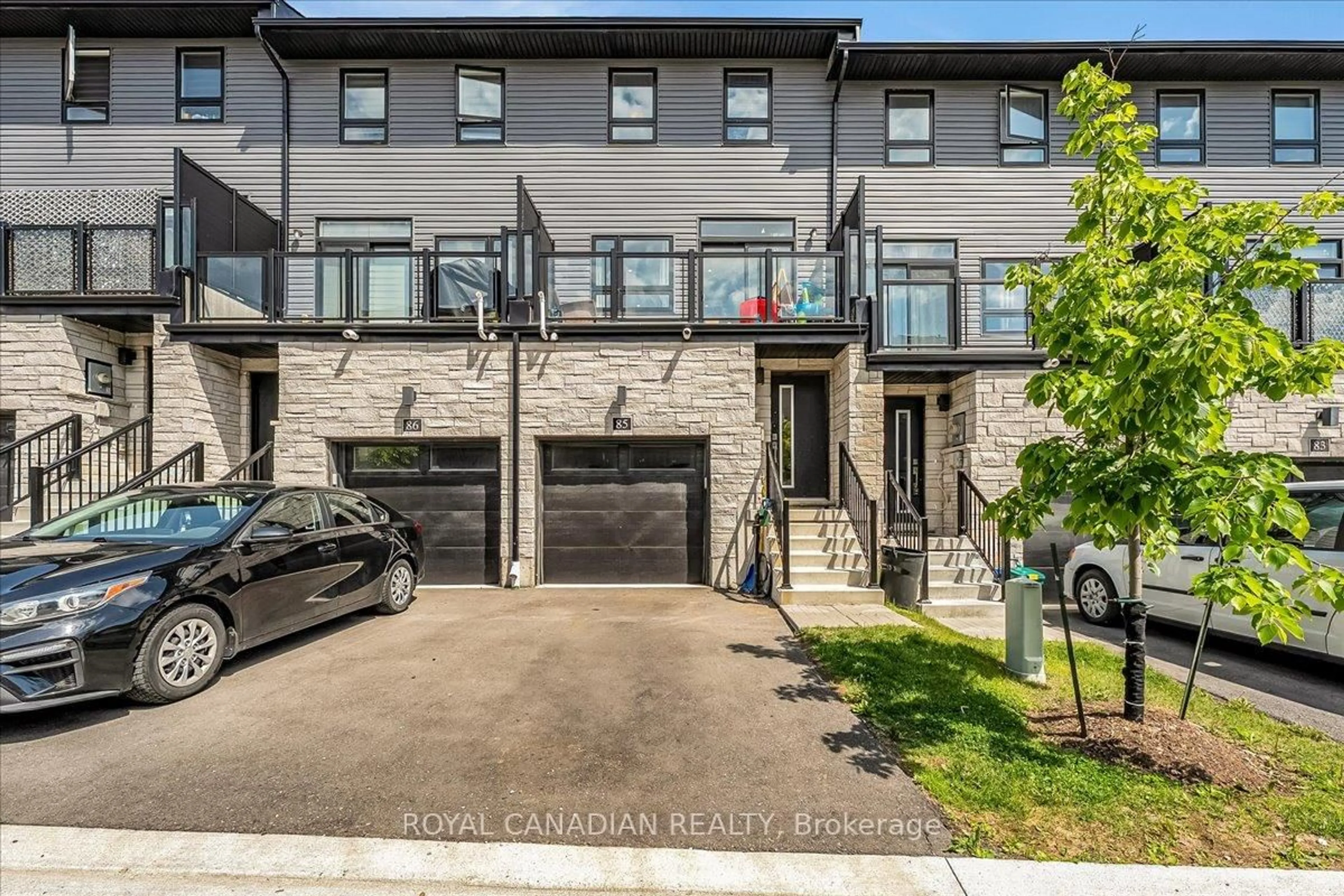 Unknown for 51 SPARROW Ave #85, Cambridge Ontario N1T 0E5