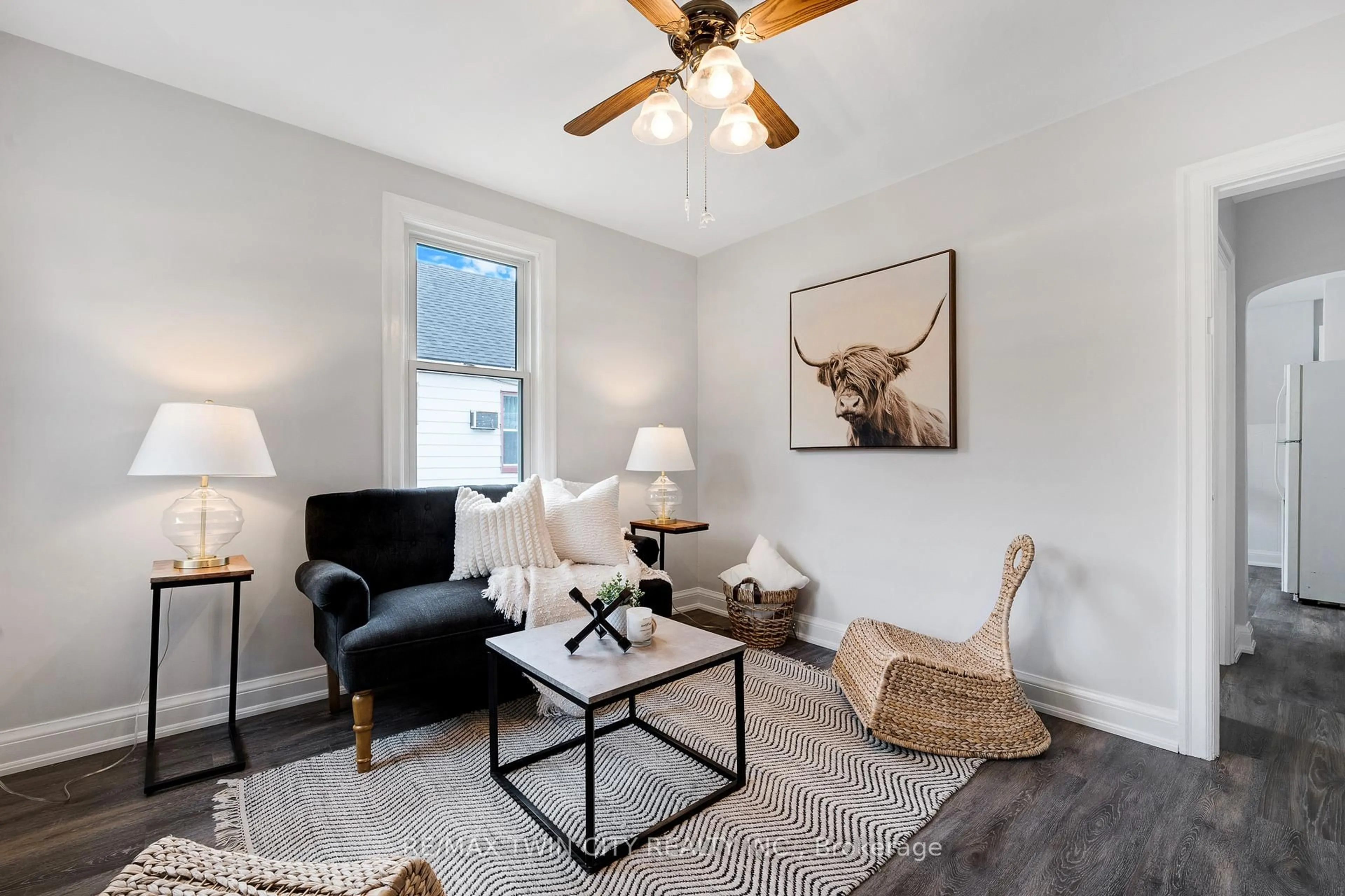 Living room with furniture, unknown for 122 Tait St, Cambridge Ontario N1S 3E5