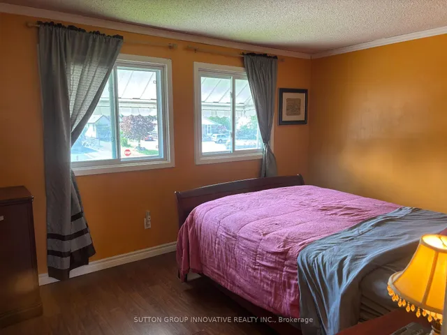 Additional image 22 of 657 Upper Wentworth St