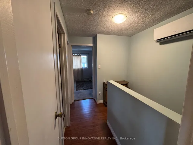 Additional image 20 of 657 Upper Wentworth St