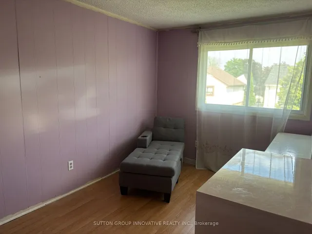 Additional image 17 of 657 Upper Wentworth St