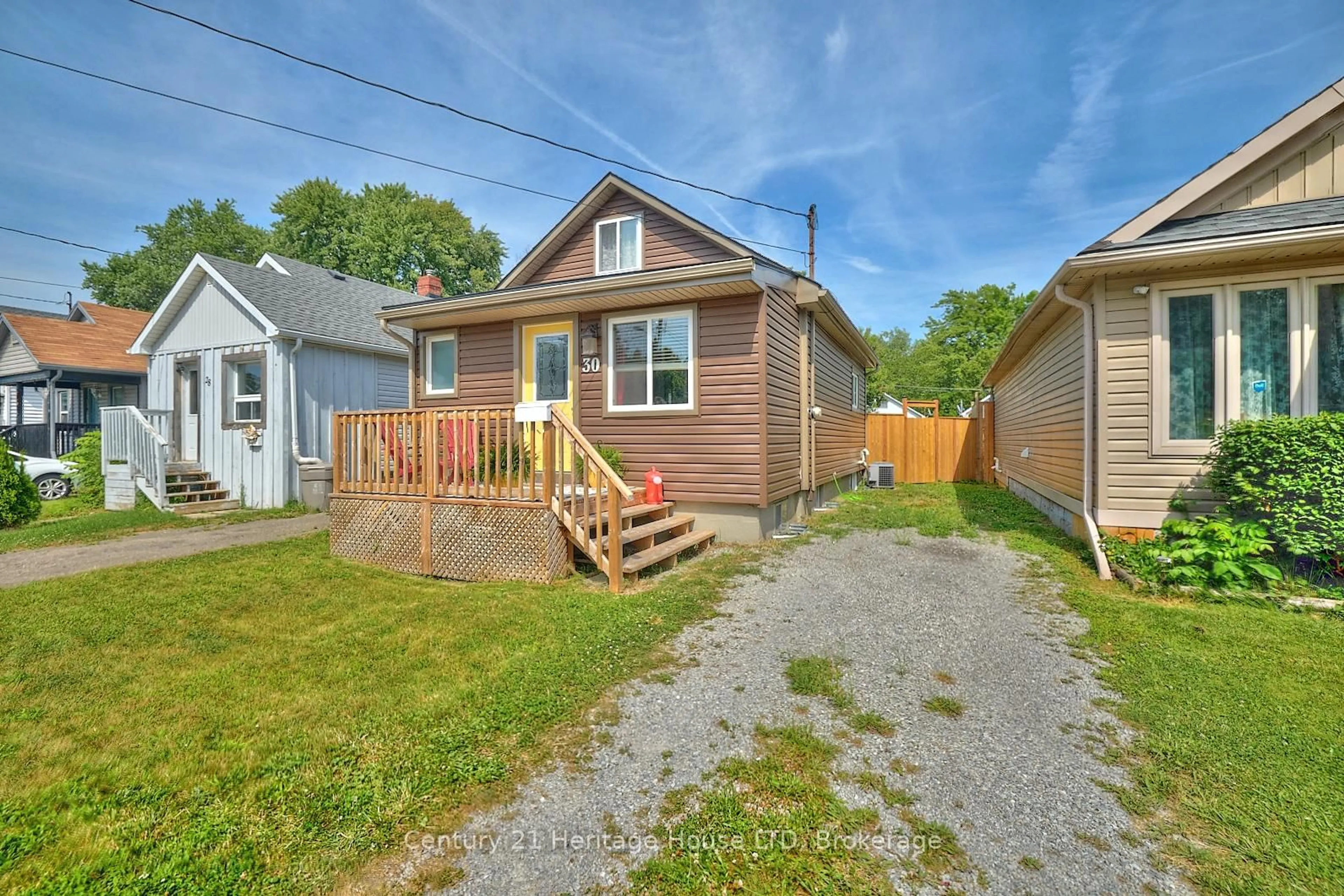 Unknown for 30 McAlpine Ave, Welland Ontario L3B 1T6