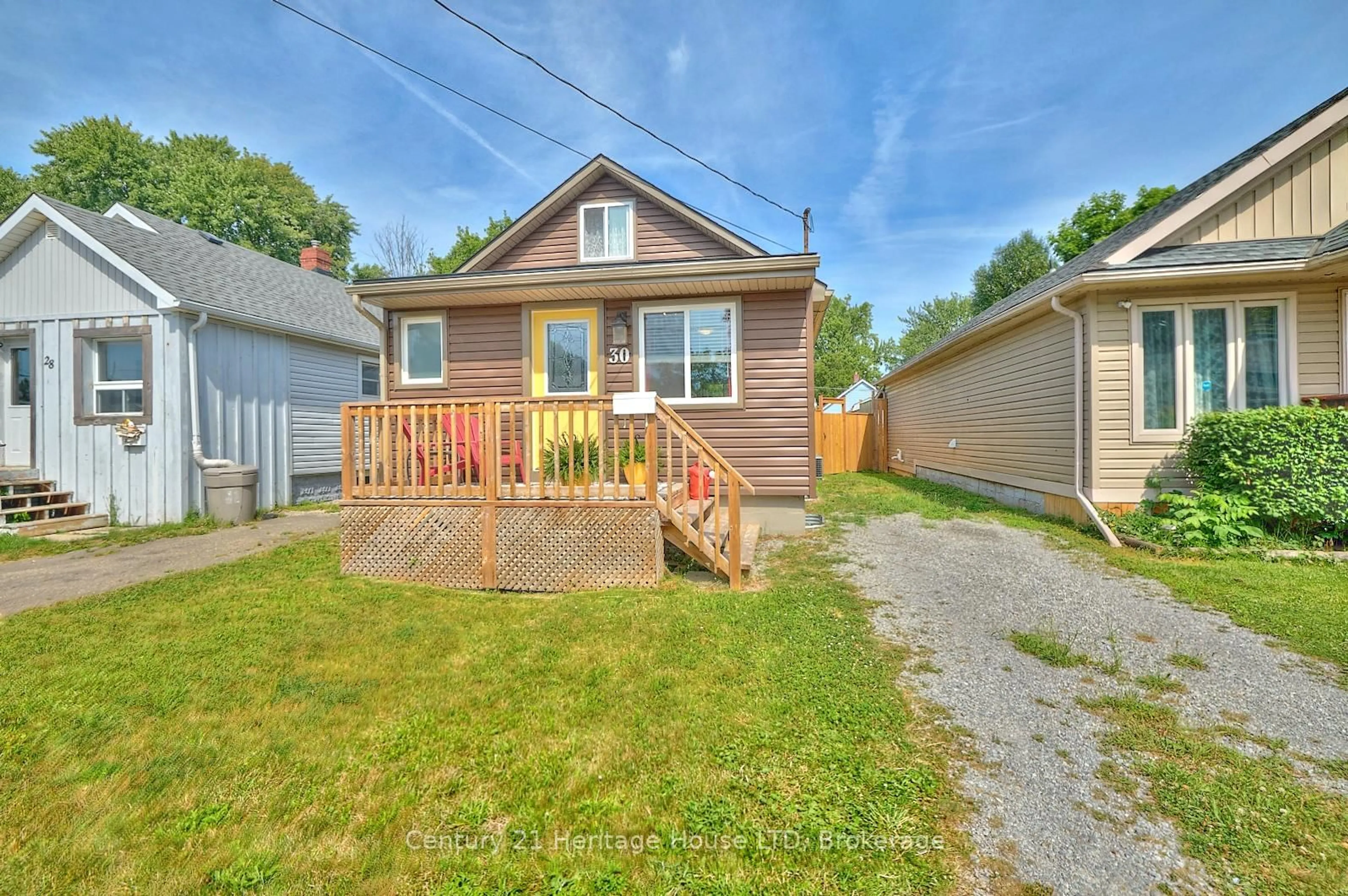Unknown for 30 McAlpine Ave, Welland Ontario L3B 1T6
