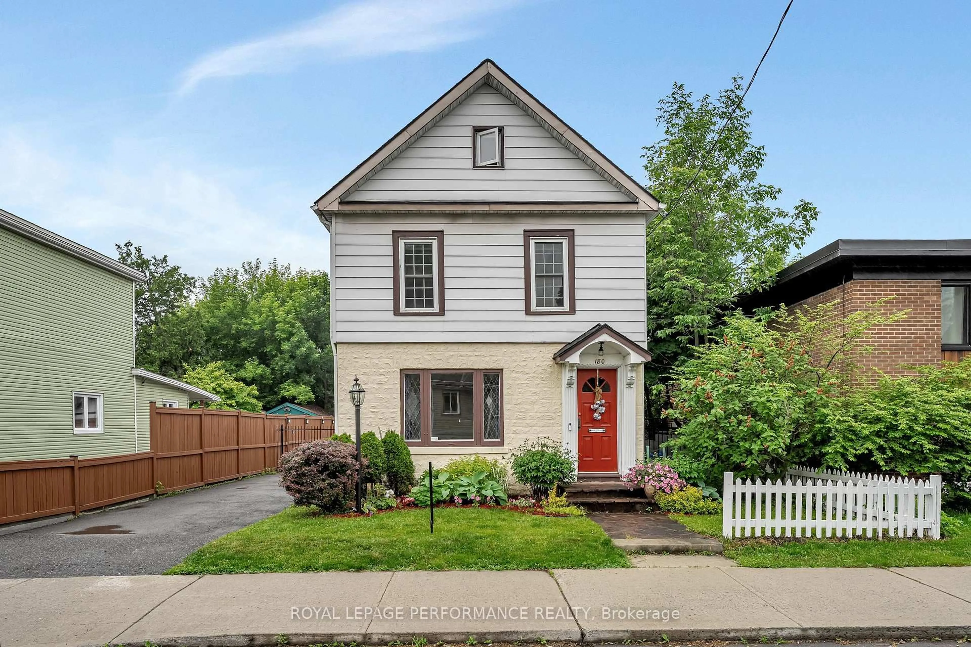 Home with brick exterior material, street for 180 Dagmar Ave, Ottawa Ontario K1L 5T2
