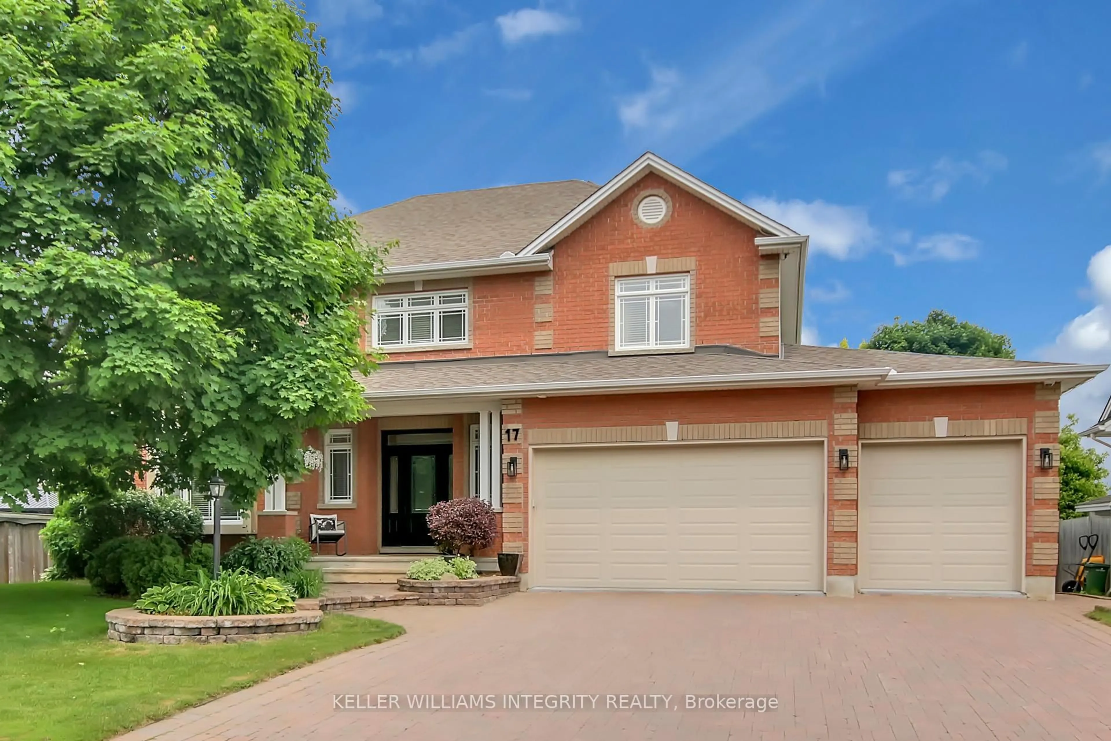 Home with brick exterior material, street for 17 Feldspar Cres, Stittsville Ontario K2S 1Y3